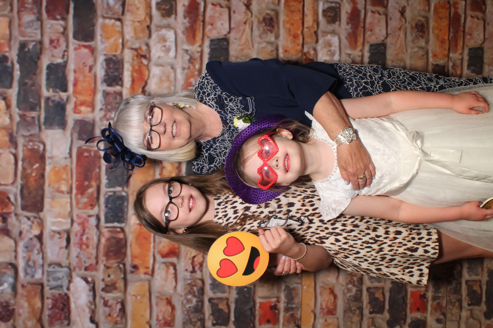 Sarah & Michael | View more photos from the event at gallery.boothtube.co.uk/u/BoothtubeLtd/Sarah-Michael