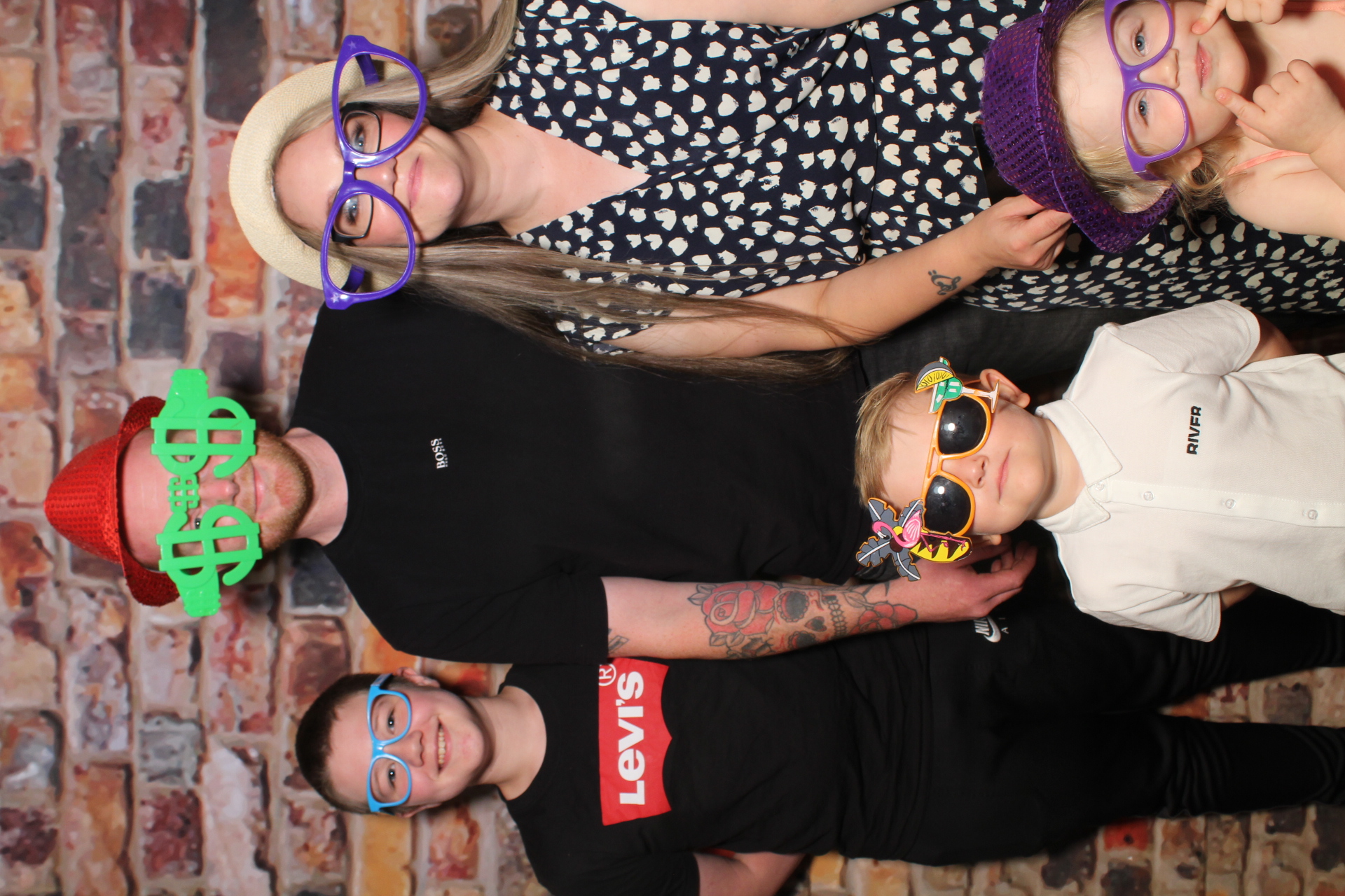 Sarah & Michael | View more photos from the event at gallery.boothtube.co.uk/u/BoothtubeLtd/Sarah-Michael