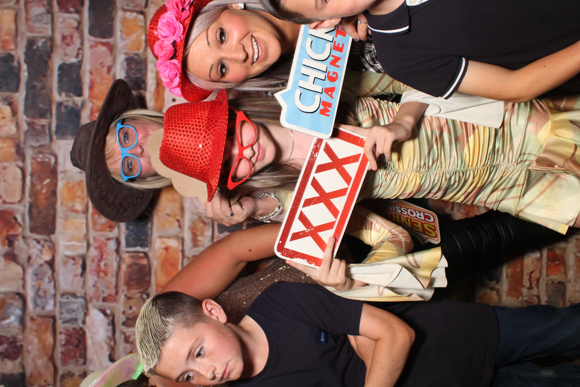 Sarah & Michael | View more photos from the event at gallery.boothtube.co.uk/u/BoothtubeLtd/Sarah-Michael