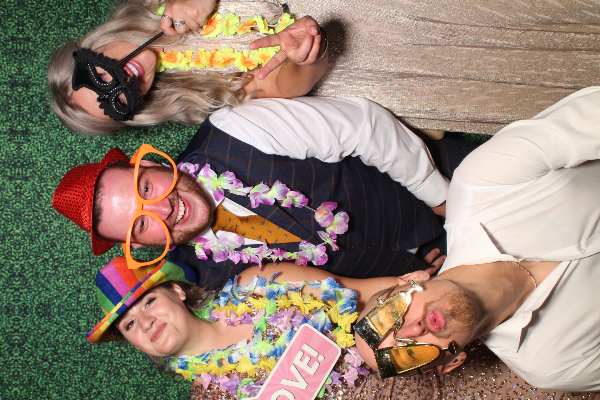 Stuart & Emma | View more photos from the event at gallery.boothtube.co.uk/u/BoothtubeLtd/Stuart-Emma