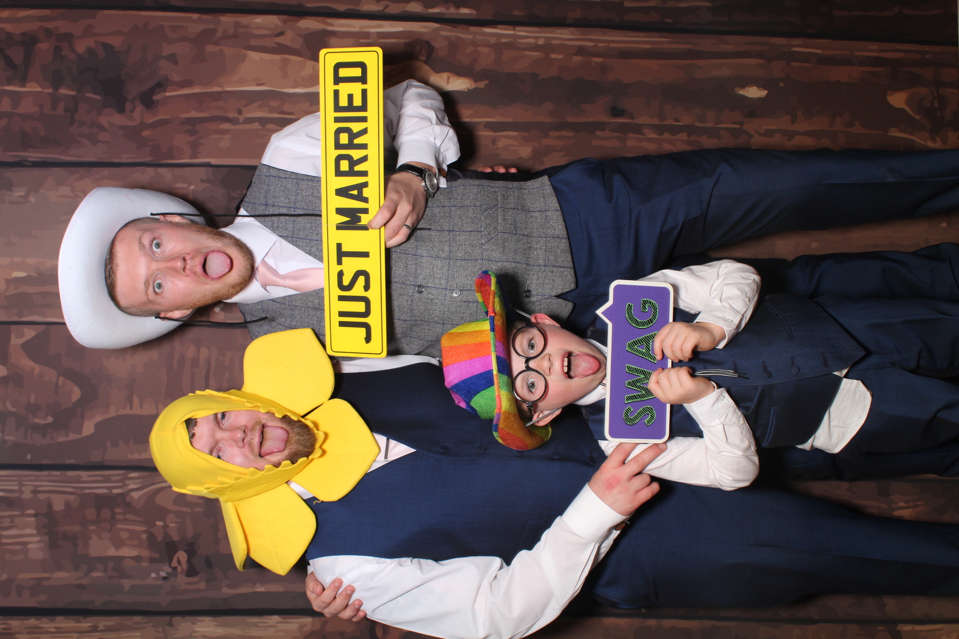 Ben & Kirsty's Wedding | View more photos from the event at gallery.boothtube.co.uk/u/BoothtubeLtd/Ben-Kirstys-Wedding