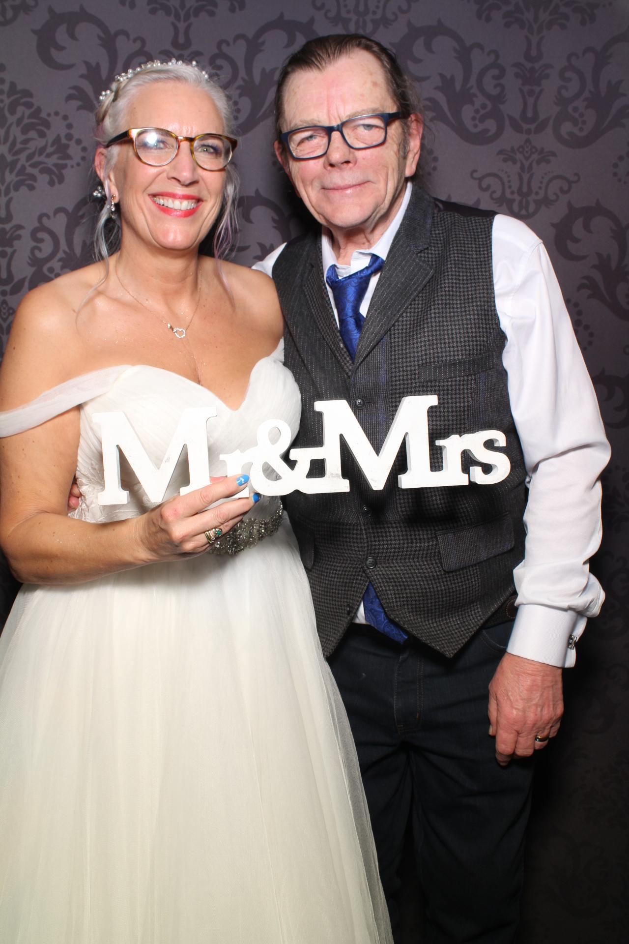 Jackie and John's Vow Renewal | View more photos from the event at gallery.boothtube.co.uk/u/BoothtubeLtd/Jackie-and-Johns-Vow-Renewal