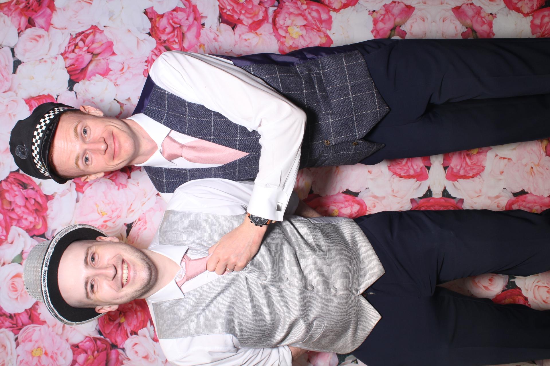 Mr & Mrs Thompson's Wedding | View more photos from the event at gallery.boothtube.co.uk/u/BoothtubeLtd/Mr-Mrs-Thompsons-Wedding