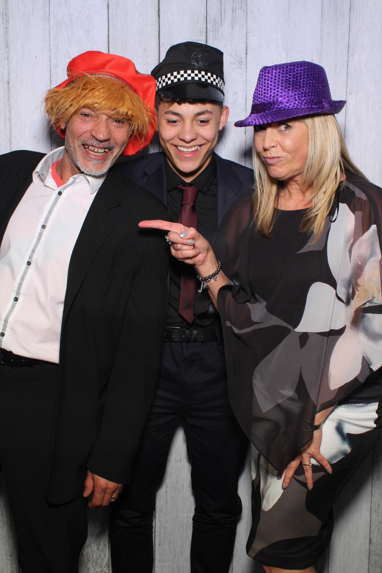 Mr & Mrs Weerdenburg | View more photos from the event at gallery.boothtube.co.uk/u/BoothtubeLtd/Mr-Mrs-Weerdenburg