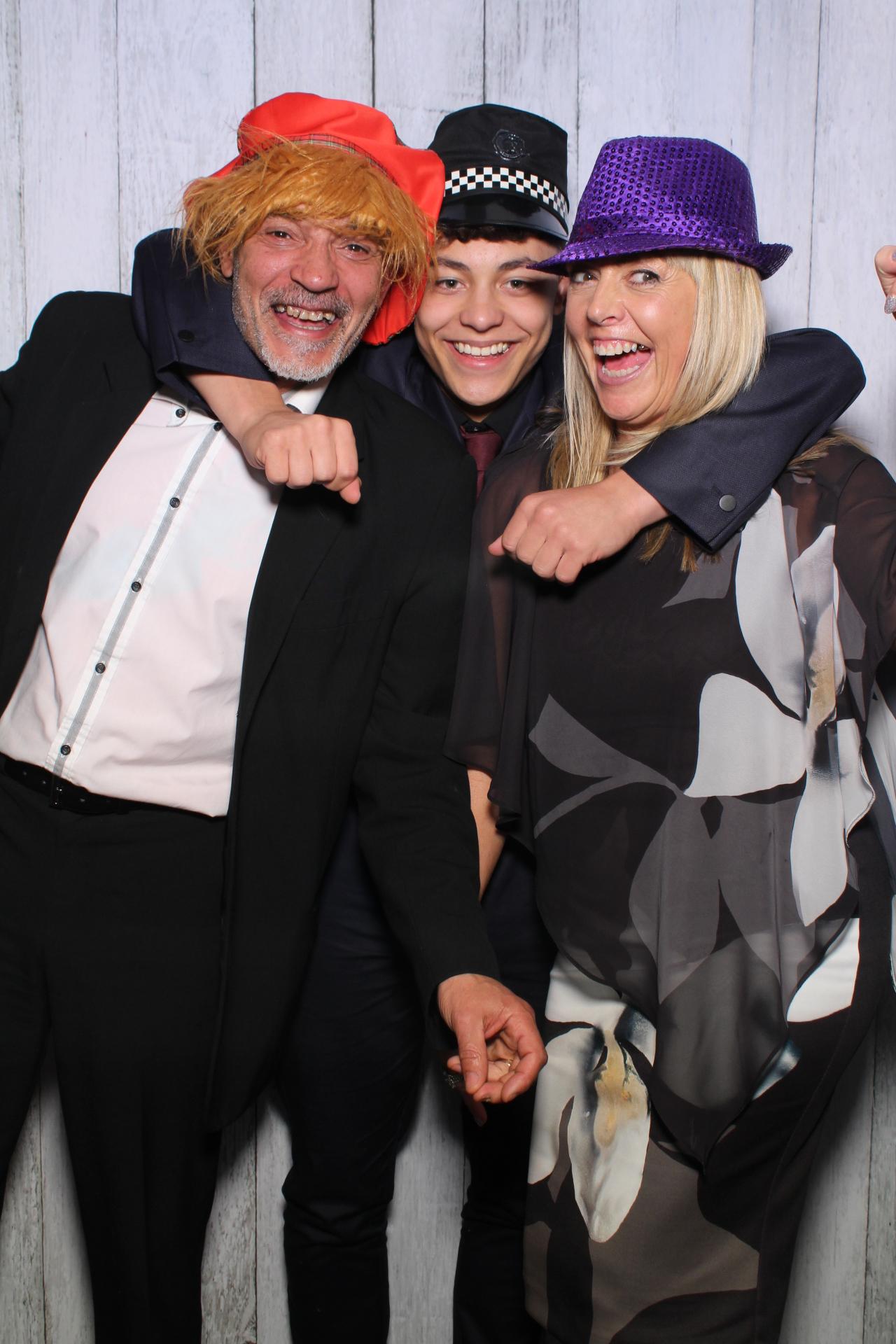 Mr & Mrs Weerdenburg | View more photos from the event at gallery.boothtube.co.uk/u/BoothtubeLtd/Mr-Mrs-Weerdenburg