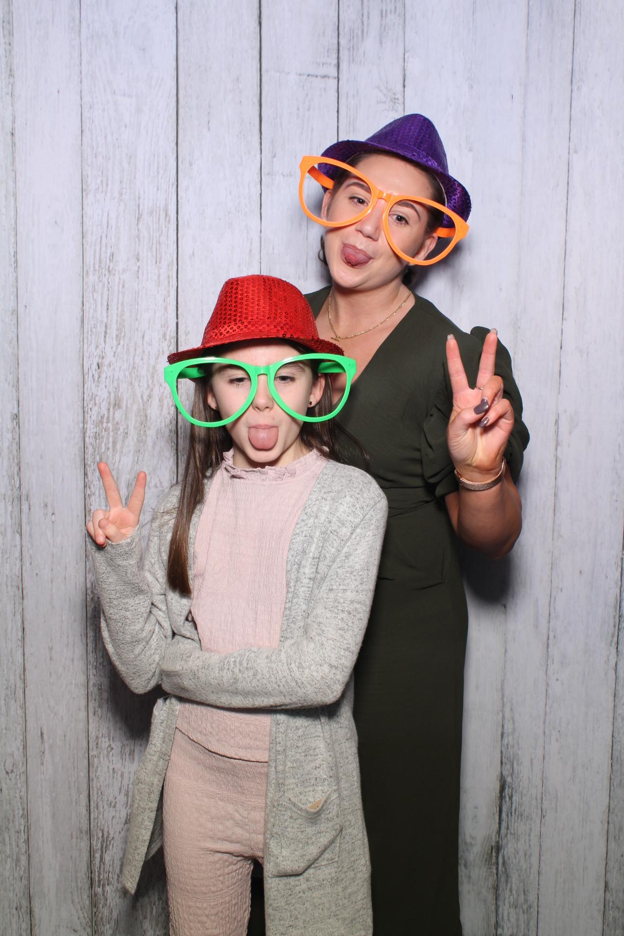 Mr & Mrs Weerdenburg | View more photos from the event at gallery.boothtube.co.uk/u/BoothtubeLtd/Mr-Mrs-Weerdenburg