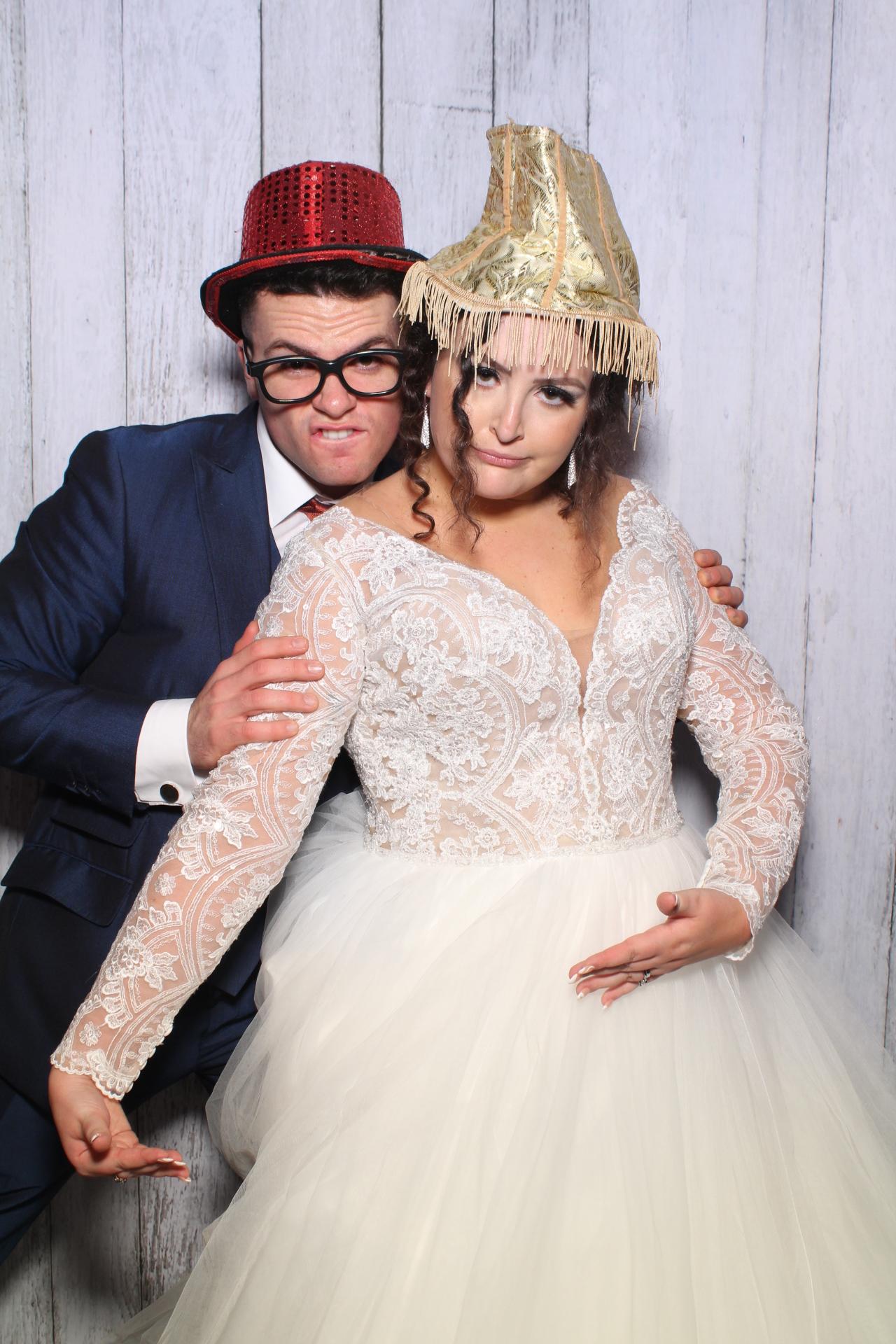 Mr & Mrs Weerdenburg | View more photos from the event at gallery.boothtube.co.uk/u/BoothtubeLtd/Mr-Mrs-Weerdenburg