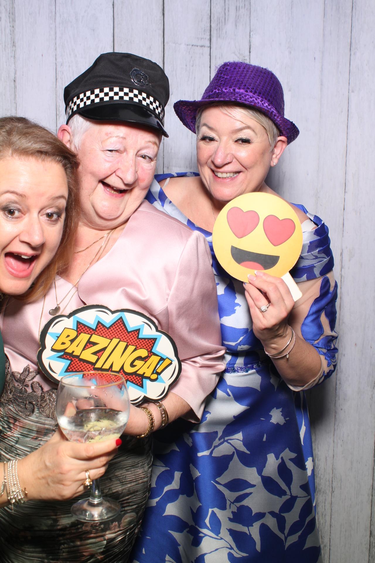 Mr & Mrs Weerdenburg | View more photos from the event at gallery.boothtube.co.uk/u/BoothtubeLtd/Mr-Mrs-Weerdenburg