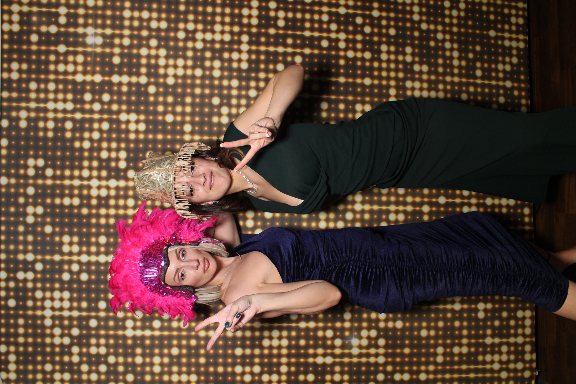 Mr & Mrs Williams | View more photos from the event at gallery.boothtube.co.uk/u/BoothtubeLtd/Mr-Mrs-Williams