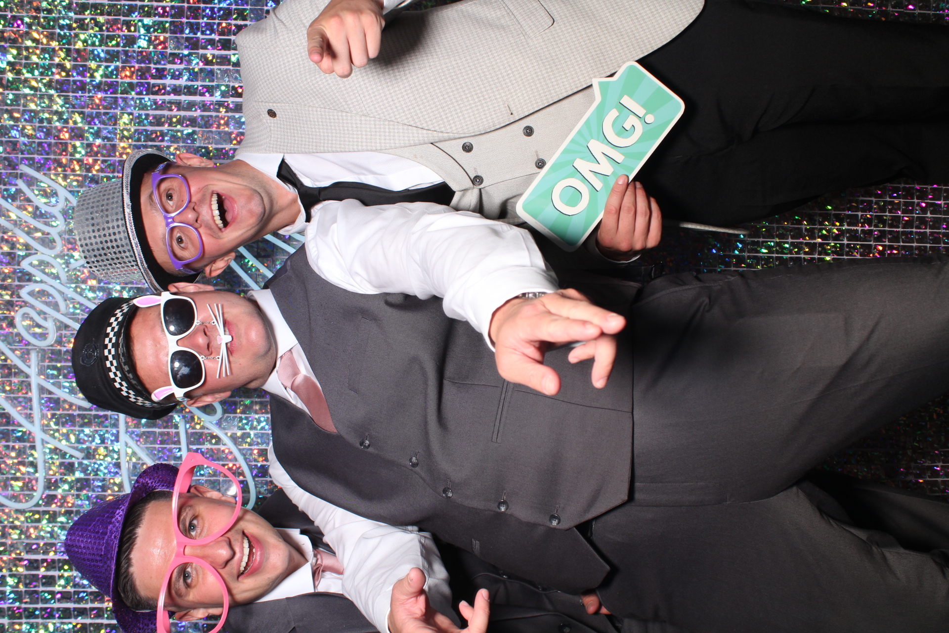 Sarah & Aaron's Wedding | View more photos from the event at gallery.boothtube.co.uk/u/BoothtubeLtd/Sarah-Aarons-Wedding