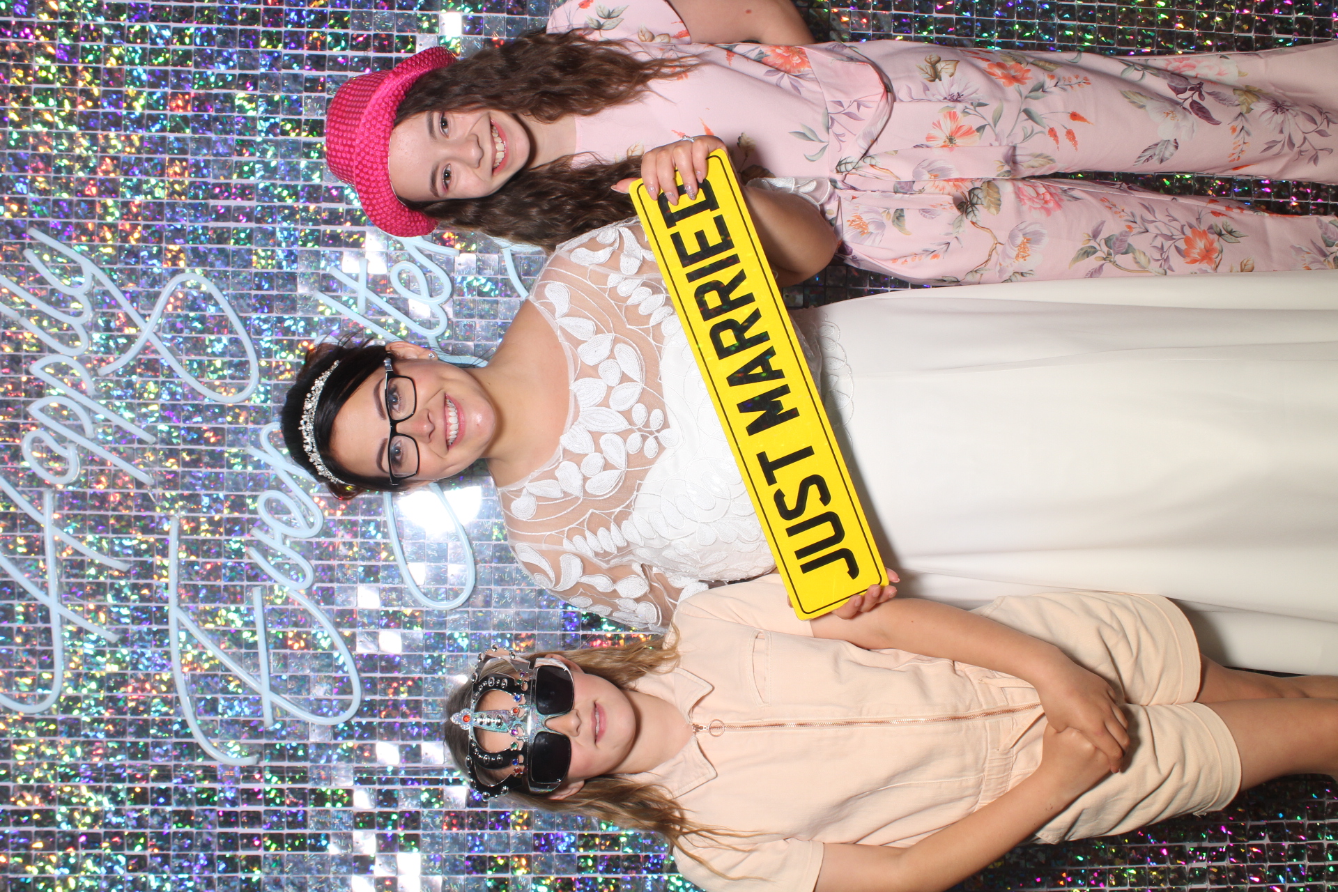 Sarah & Aaron's Wedding | View more photos from the event at gallery.boothtube.co.uk/u/BoothtubeLtd/Sarah-Aarons-Wedding