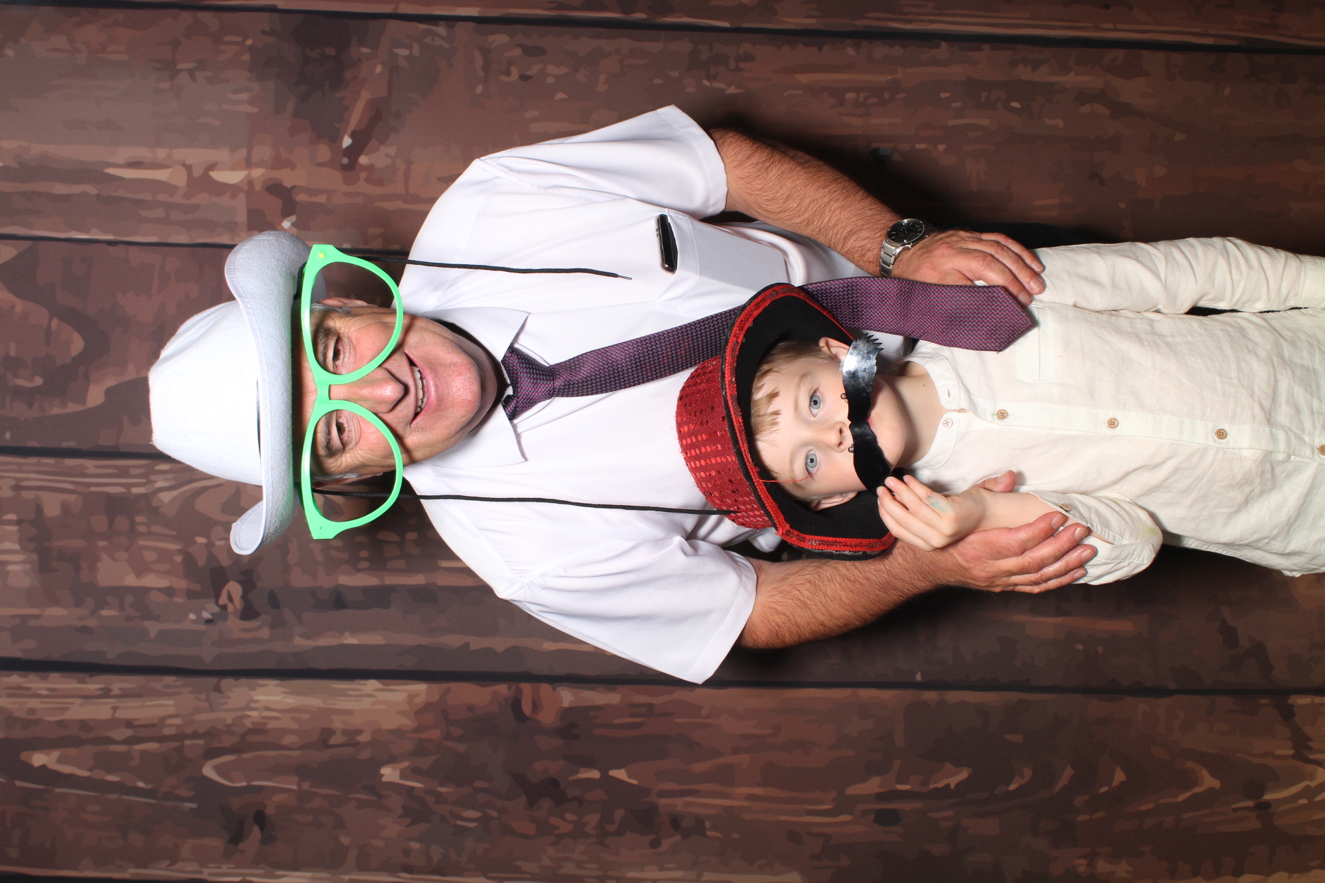 Sophie & Dylan's Wedding | View more photos from the event at gallery.boothtube.co.uk/u/BoothtubeLtd/Sophie-Dylans-Wedding
