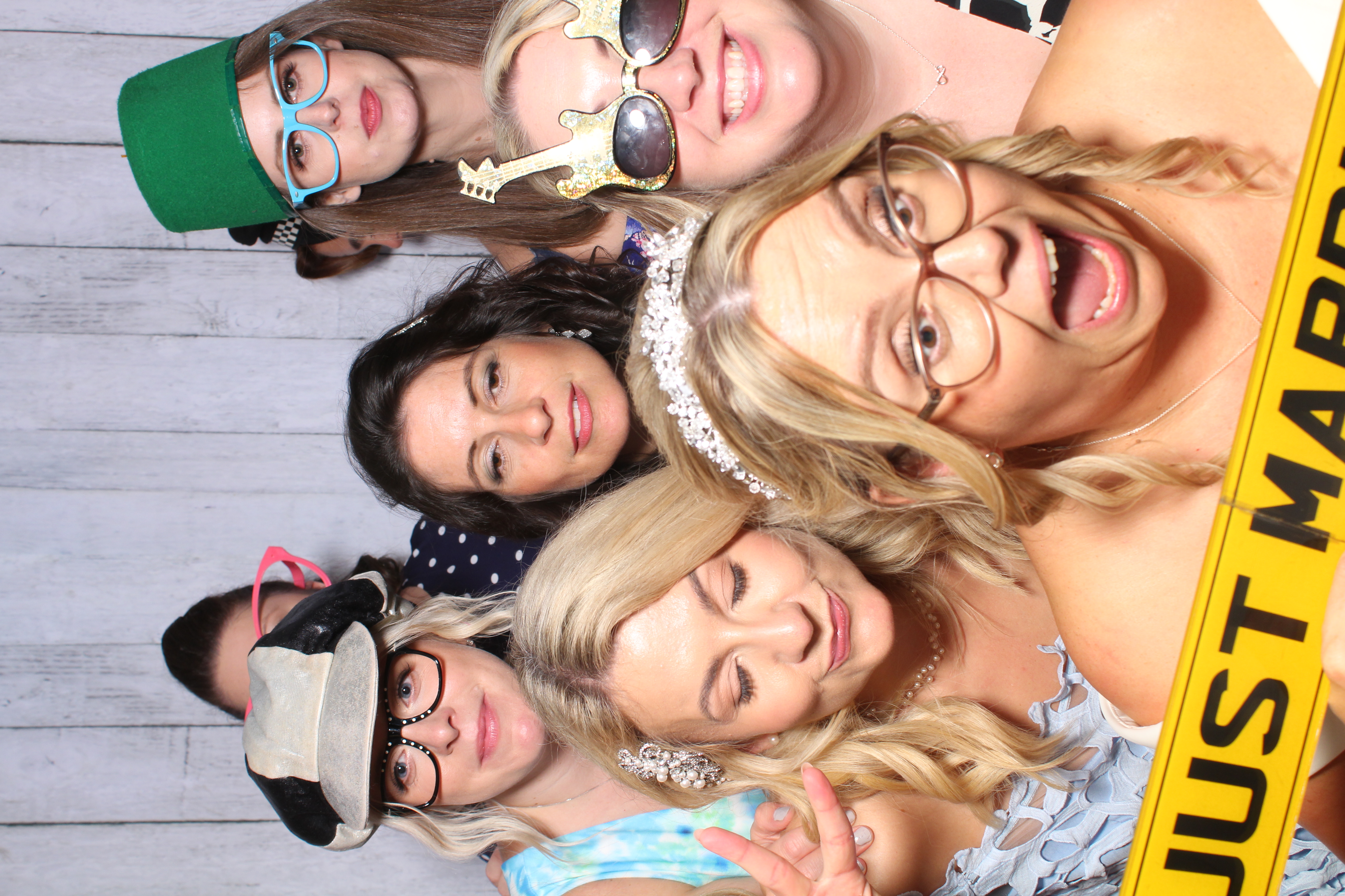 Kathryn & Simon's Wedding | View more photos from the event at gallery.boothtube.co.uk/u/BoothtubeLtd/Kathryn-Simons-Wedding