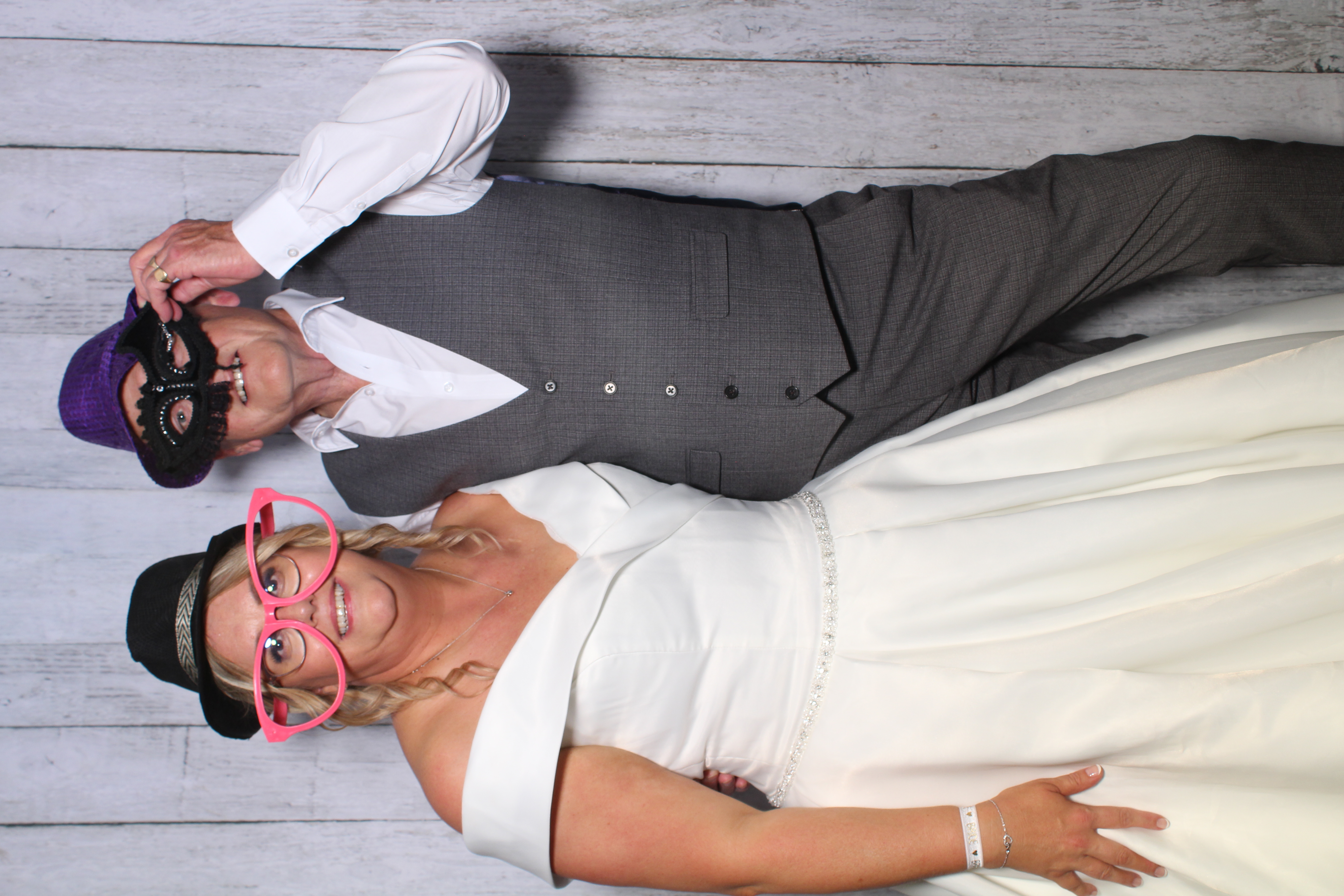 Kathryn & Simon's Wedding | View more photos from the event at gallery.boothtube.co.uk/u/BoothtubeLtd/Kathryn-Simons-Wedding