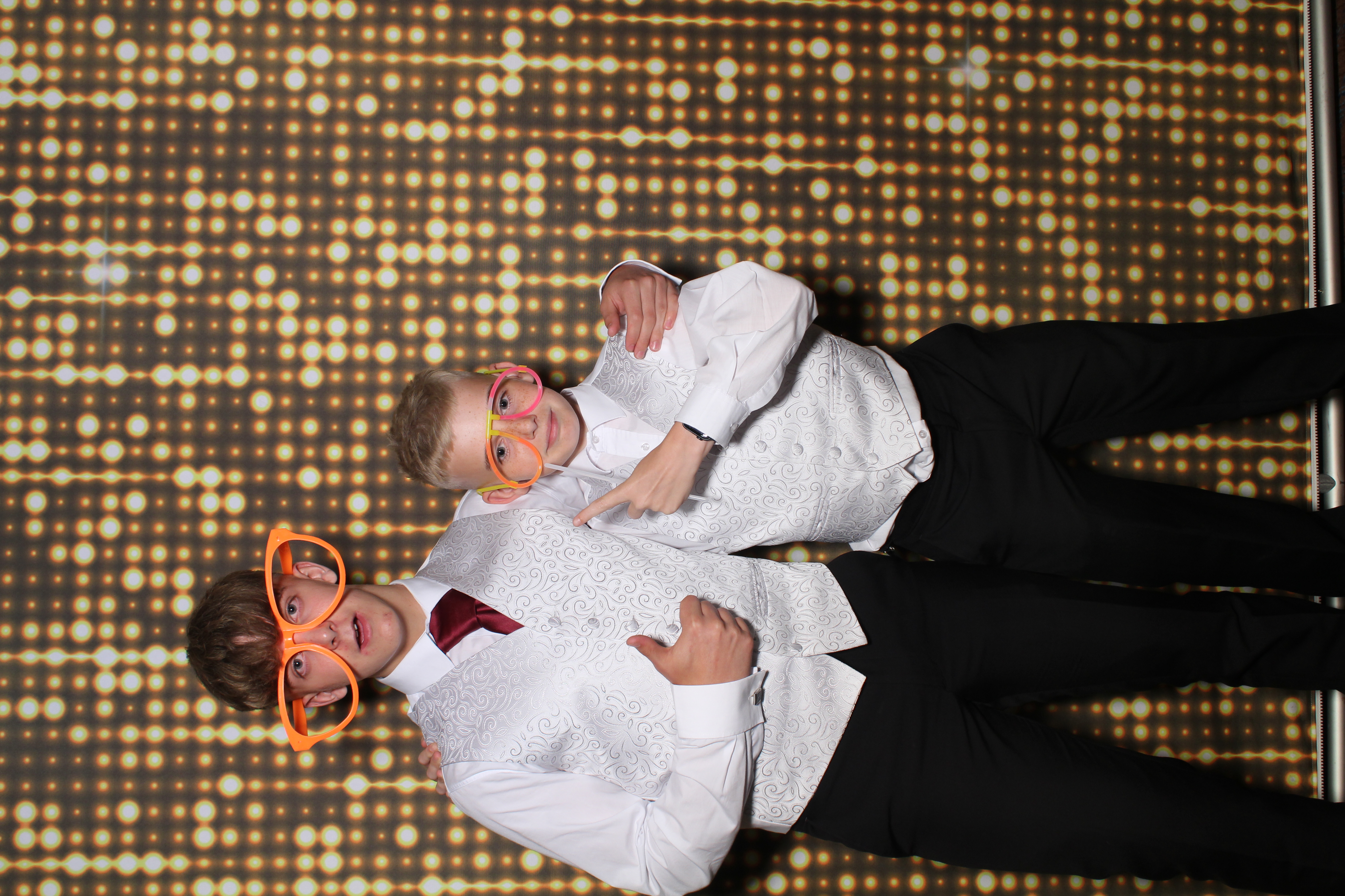 Mr & Mrs Burbridge's Wedding | View more photos from the event at gallery.boothtube.co.uk/u/BoothtubeLtd/Mr-Mrs-Burbridges-Wedding