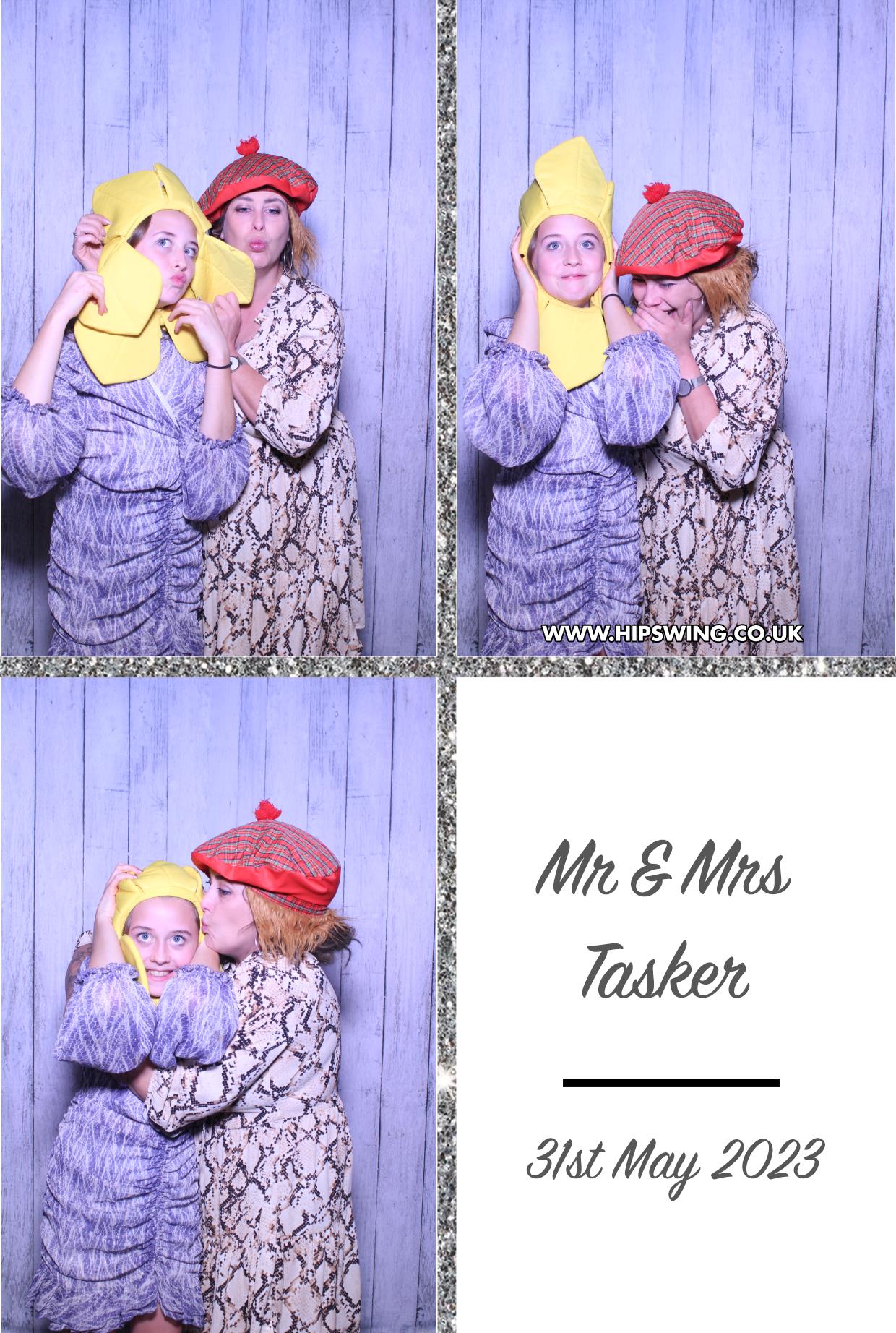 Mr & Mrs Tasker's Wedding | View more photos from the event at gallery.boothtube.co.uk/u/BoothtubeLtd/Mr-Mrs-Taskers-Wedding