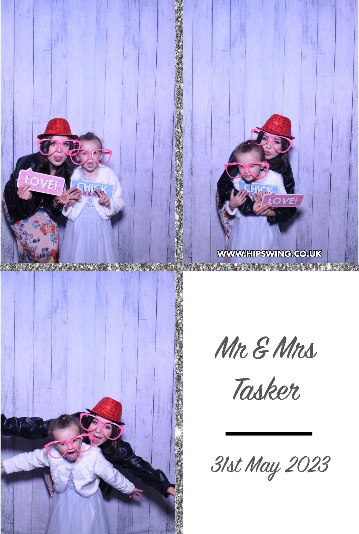 Mr & Mrs Tasker's Wedding | View more photos from the event at gallery.boothtube.co.uk/u/BoothtubeLtd/Mr-Mrs-Taskers-Wedding