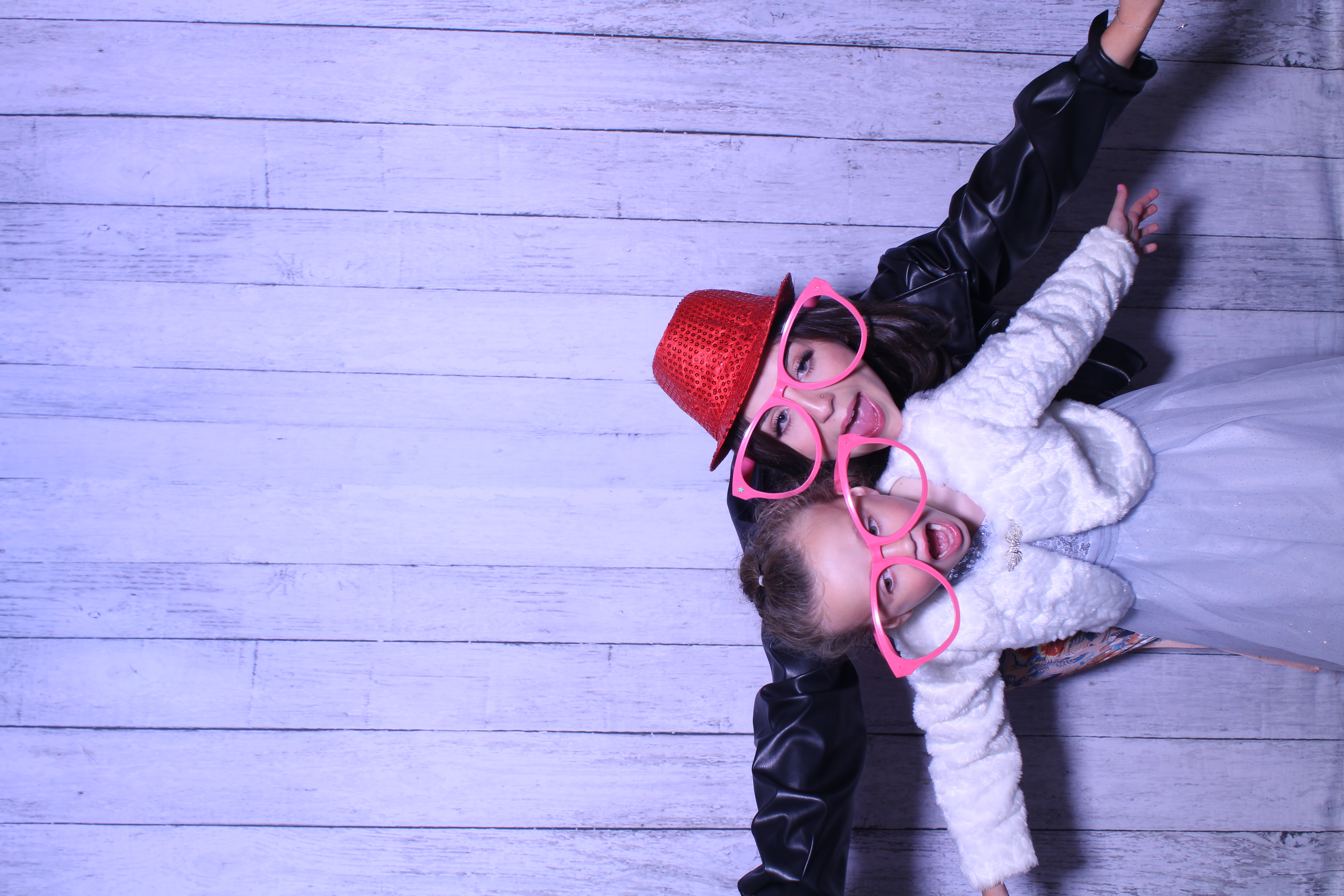 Mr & Mrs Tasker's Wedding | View more photos from the event at gallery.boothtube.co.uk/u/BoothtubeLtd/Mr-Mrs-Taskers-Wedding