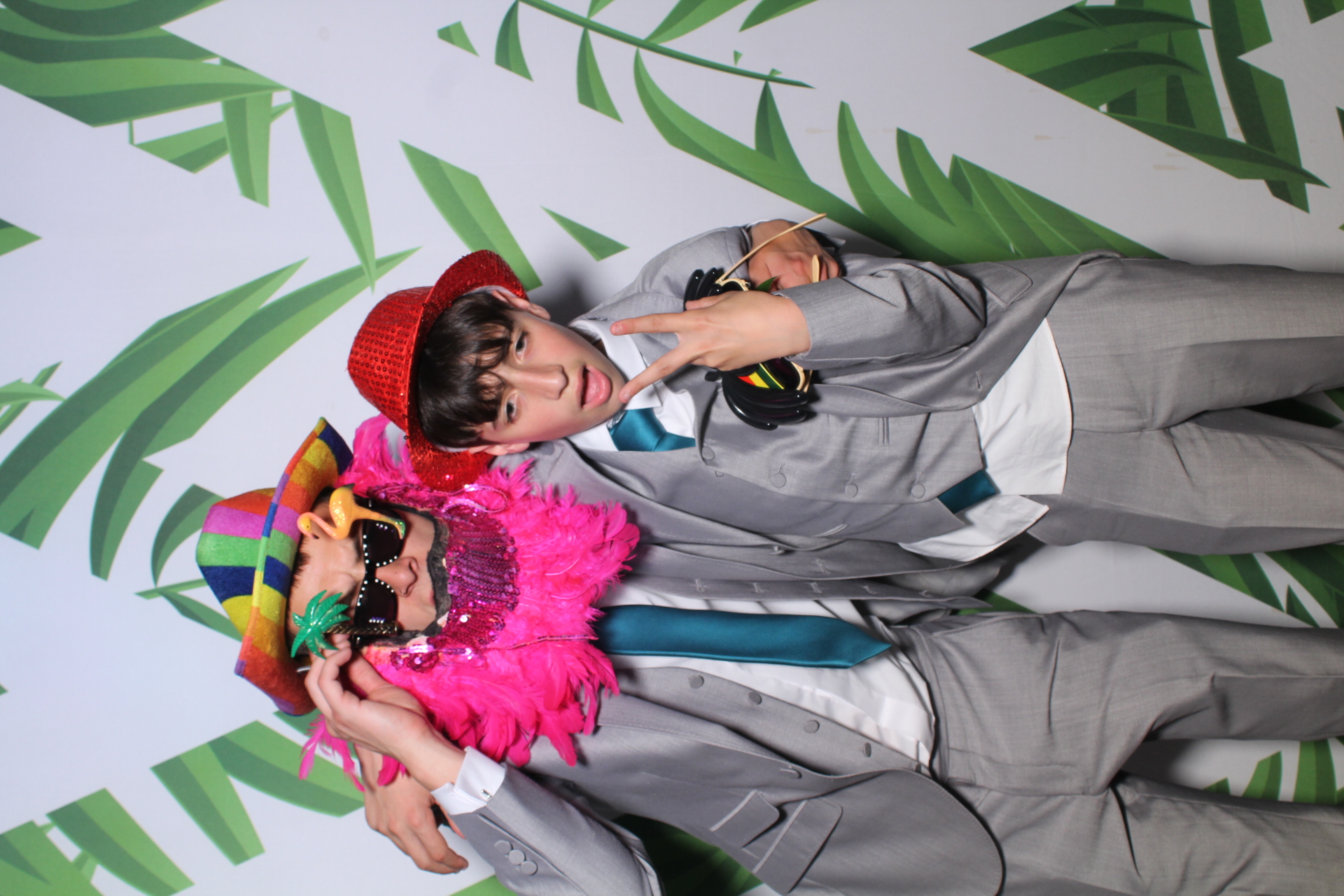 Sarah & Gary's Wedding | View more photos from the event at gallery.boothtube.co.uk/u/BoothtubeLtd/Sarah-Garys-Wedding