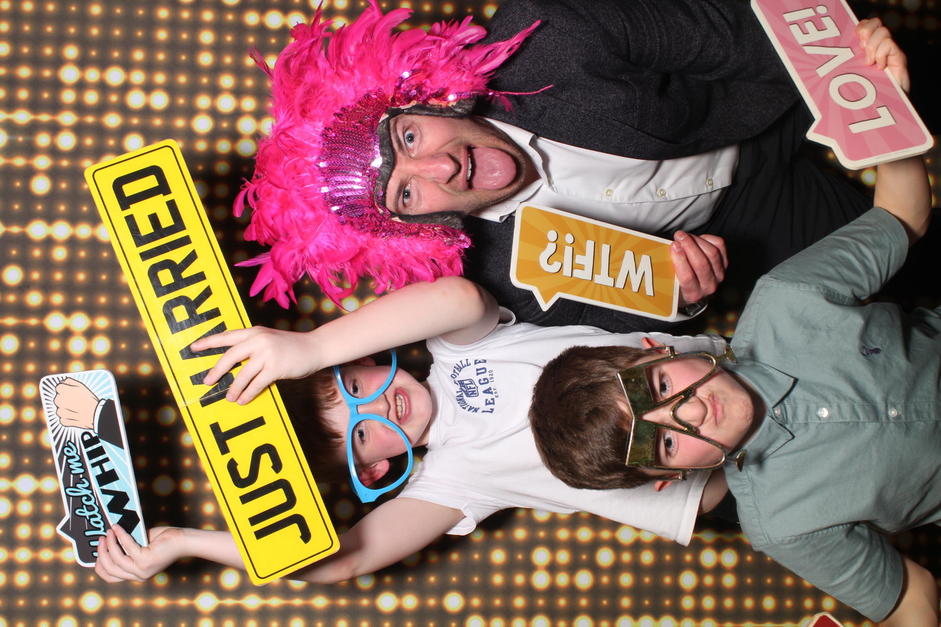 Steve & Joan's 50th Wedding Anniversary | View more photos from the event at gallery.boothtube.co.uk/u/BoothtubeLtd/Steve-Joans-50th-Wedding-Anniversary