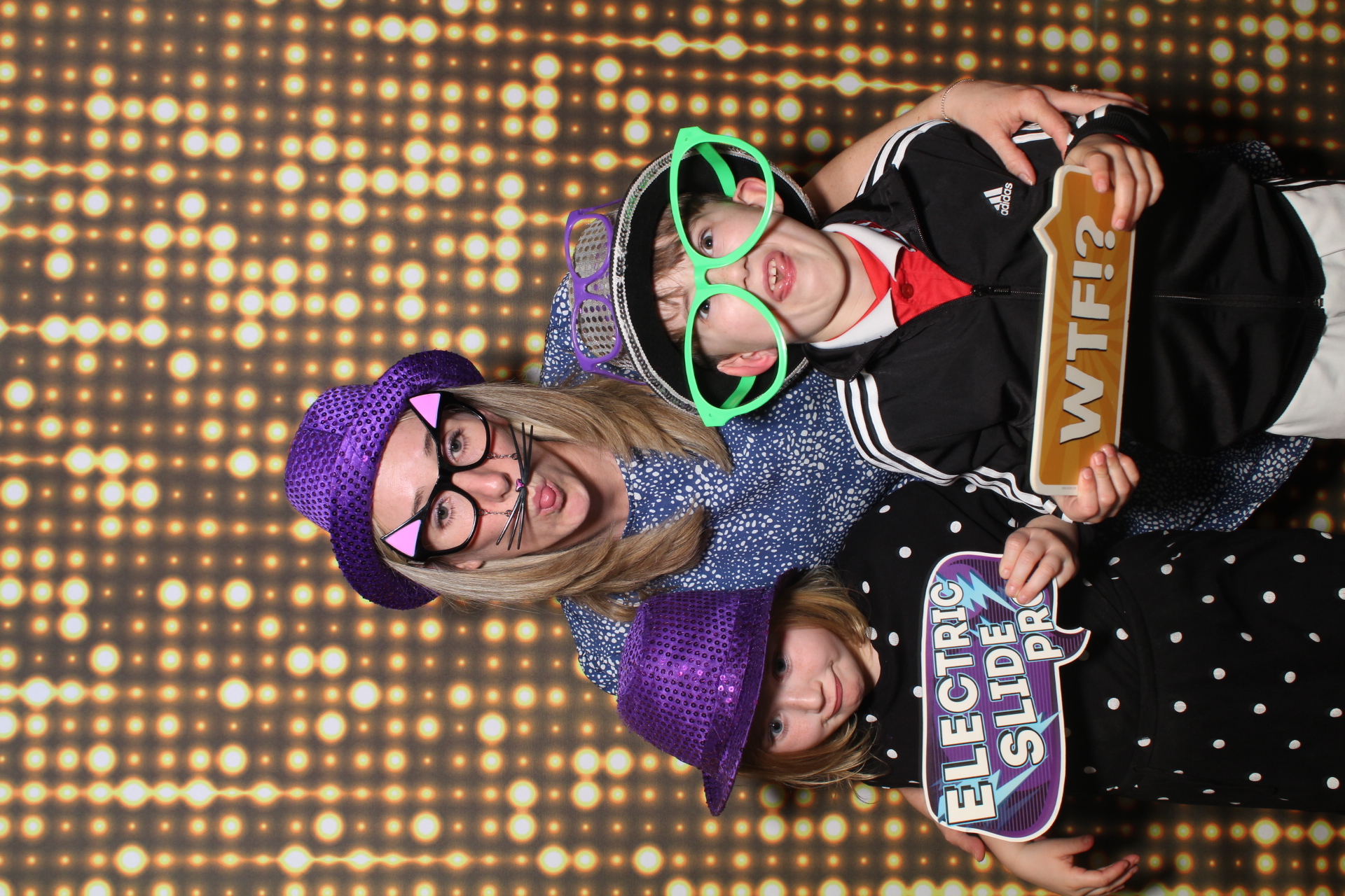 Steve & Joan's 50th Wedding Anniversary | View more photos from the event at gallery.boothtube.co.uk/u/BoothtubeLtd/Steve-Joans-50th-Wedding-Anniversary