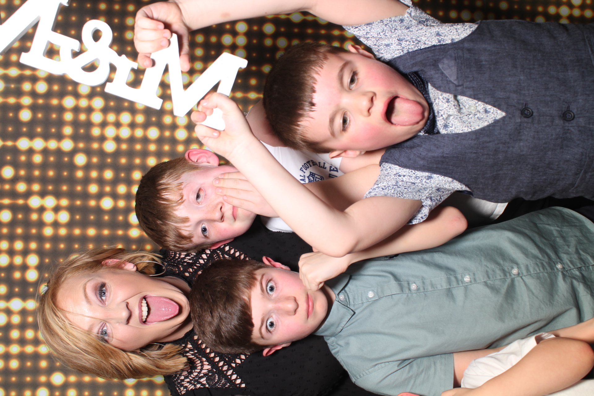 Steve & Joan's 50th Wedding Anniversary | View more photos from the event at gallery.boothtube.co.uk/u/BoothtubeLtd/Steve-Joans-50th-Wedding-Anniversary