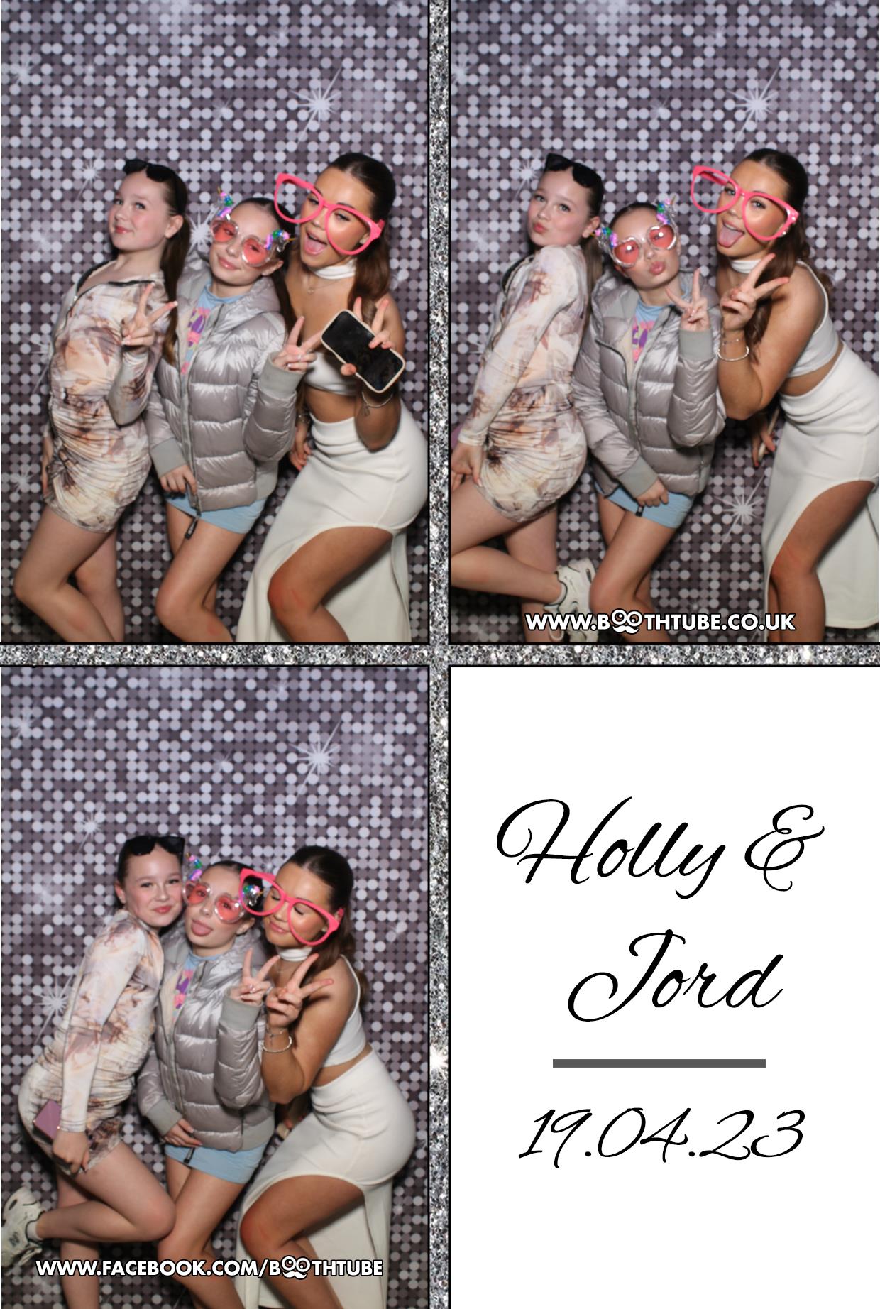 Holly & Jord's Wedding Party | View more photos from the event at gallery.boothtube.co.uk/u/BoothtubeLtd/Holly-Jords-Wedding-Party