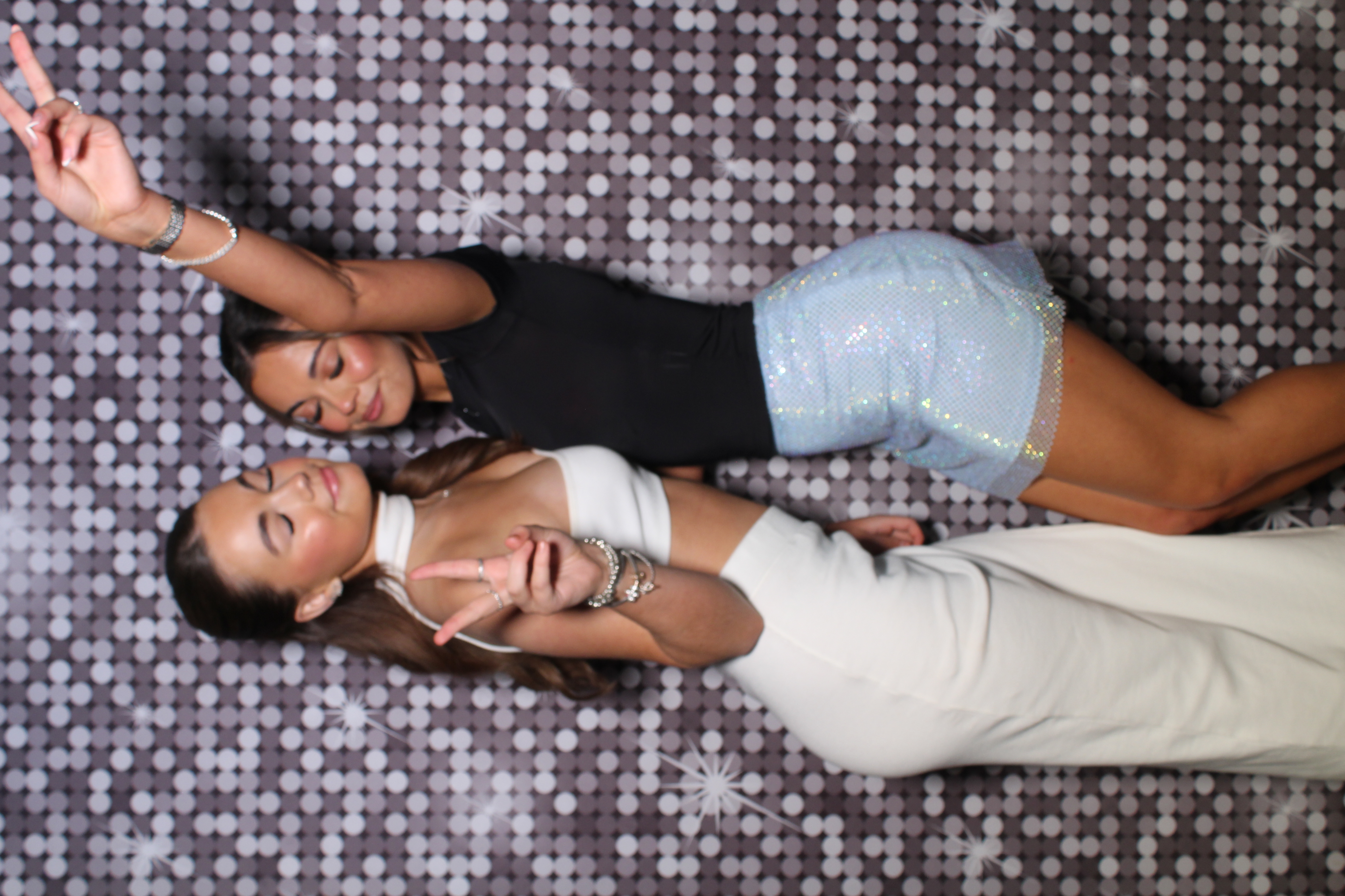 Holly & Jord's Wedding Party | View more photos from the event at gallery.boothtube.co.uk/u/BoothtubeLtd/Holly-Jords-Wedding-Party