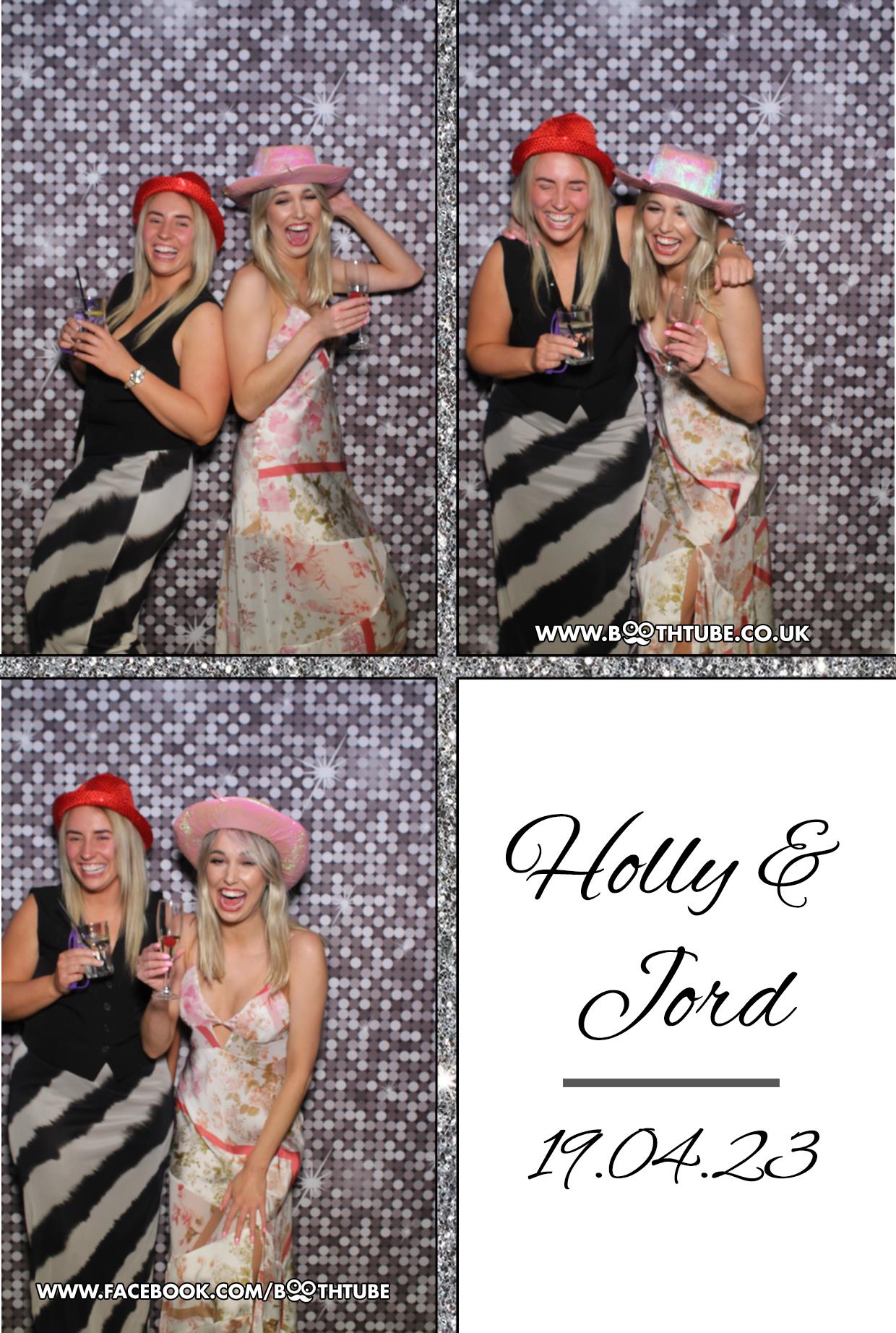 Holly & Jord's Wedding Party | View more photos from the event at gallery.boothtube.co.uk/u/BoothtubeLtd/Holly-Jords-Wedding-Party