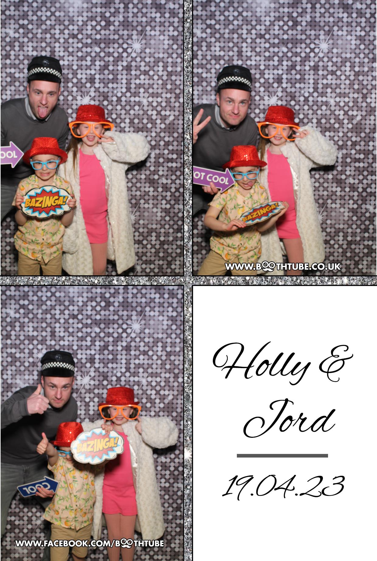 Holly & Jord's Wedding Party | View more photos from the event at gallery.boothtube.co.uk/u/BoothtubeLtd/Holly-Jords-Wedding-Party