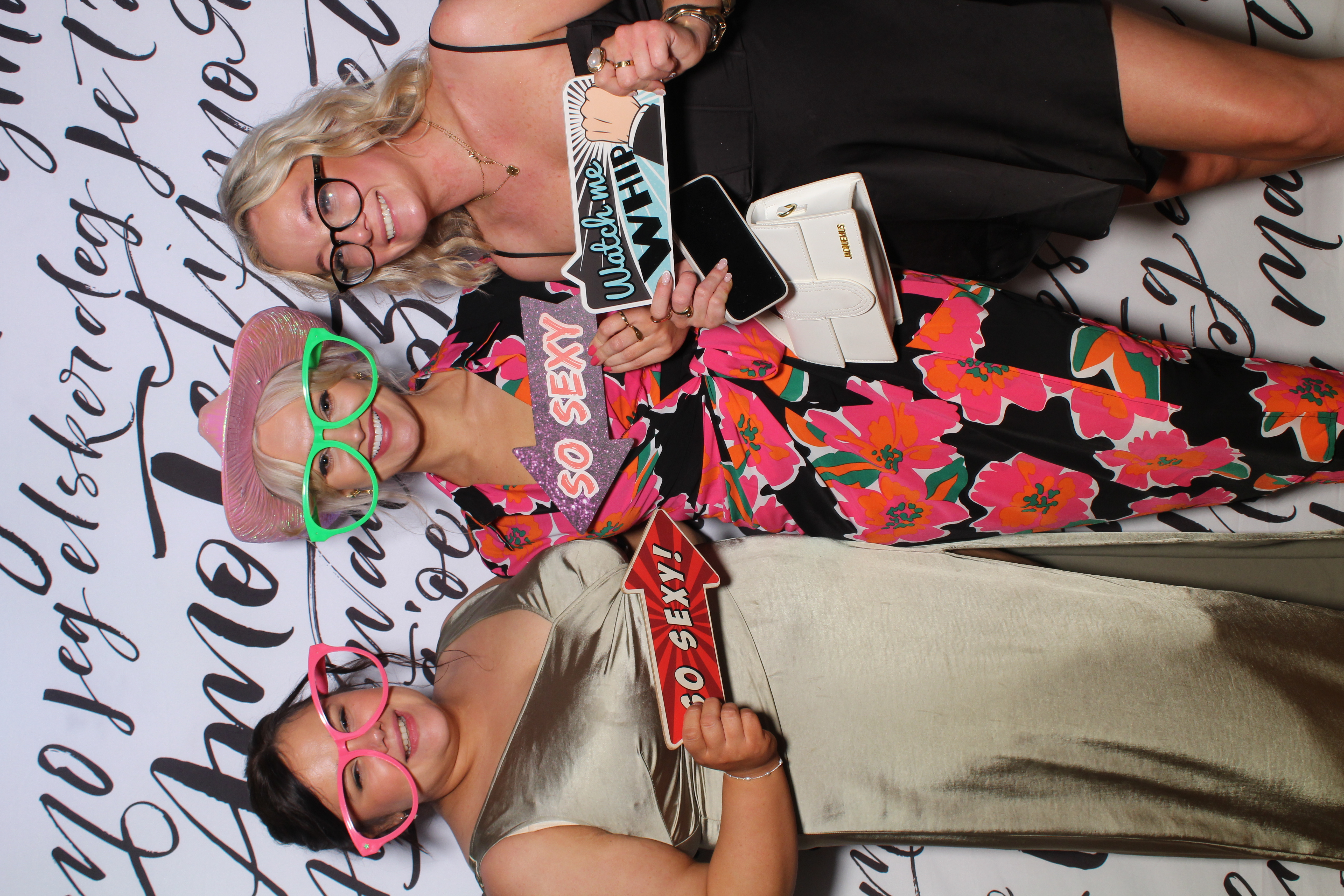 Isabelle & Sam's Wedding | View more photos from the event at gallery.boothtube.co.uk/u/BoothtubeLtd/Isabelle-Sams-Wedding