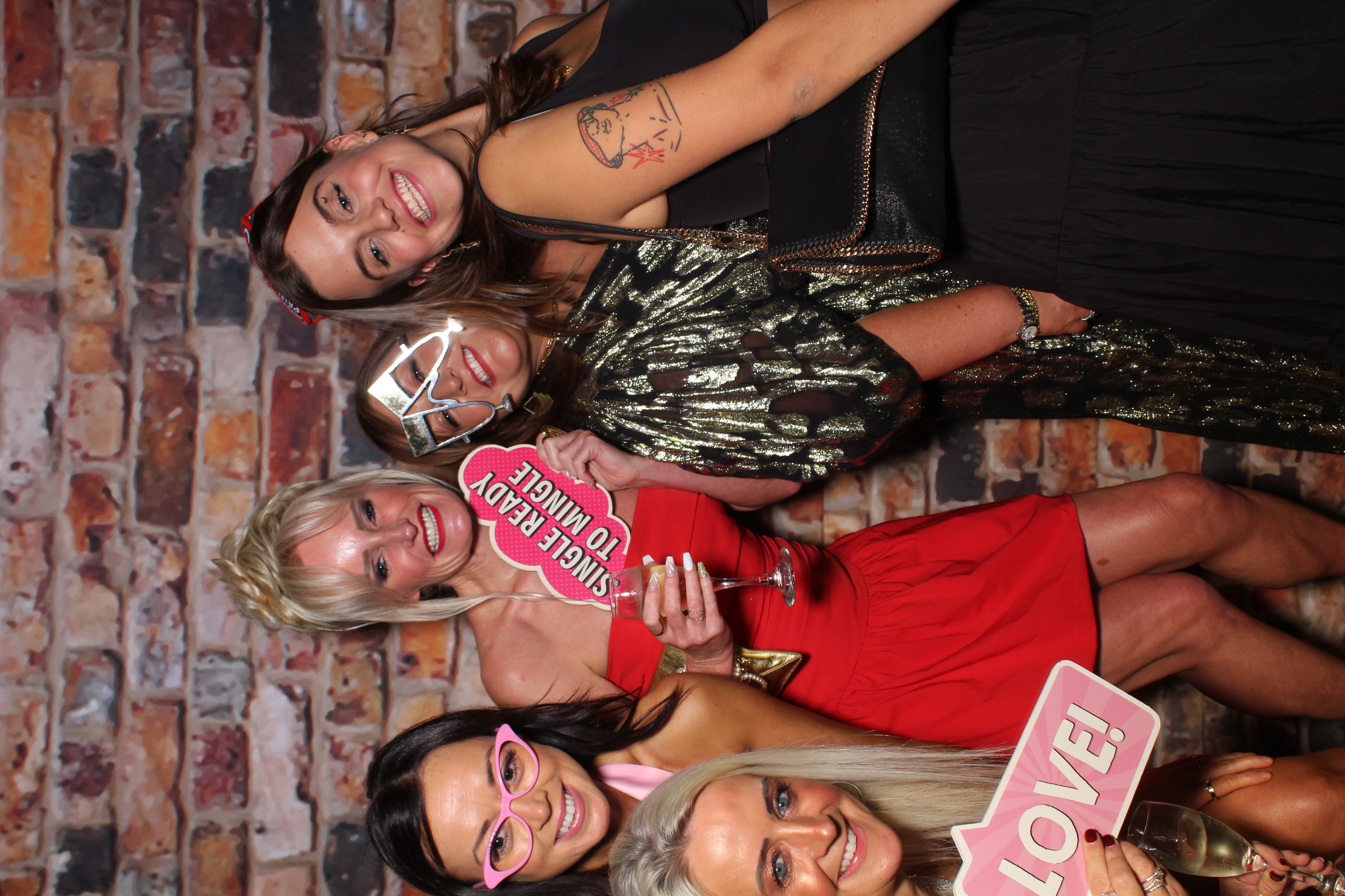 Paul & Karen's 50th | View more photos from the event at gallery.boothtube.co.uk/u/BoothtubeLtd/Paul-Karens-50th