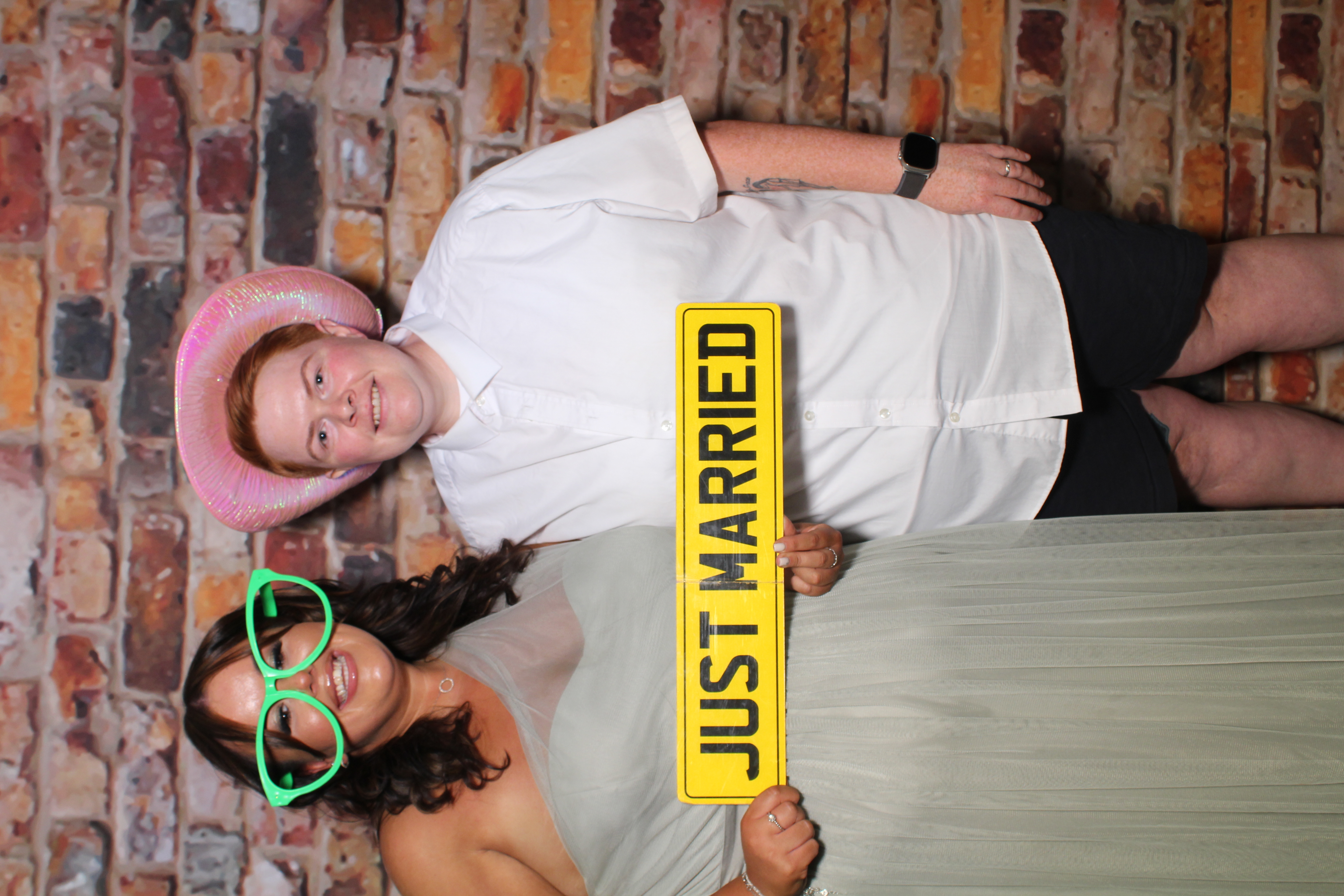 Ryan & Elizabeth's Wedding | View more photos from the event at gallery.boothtube.co.uk/u/BoothtubeLtd/Ryan-Elizabeths-Wedding