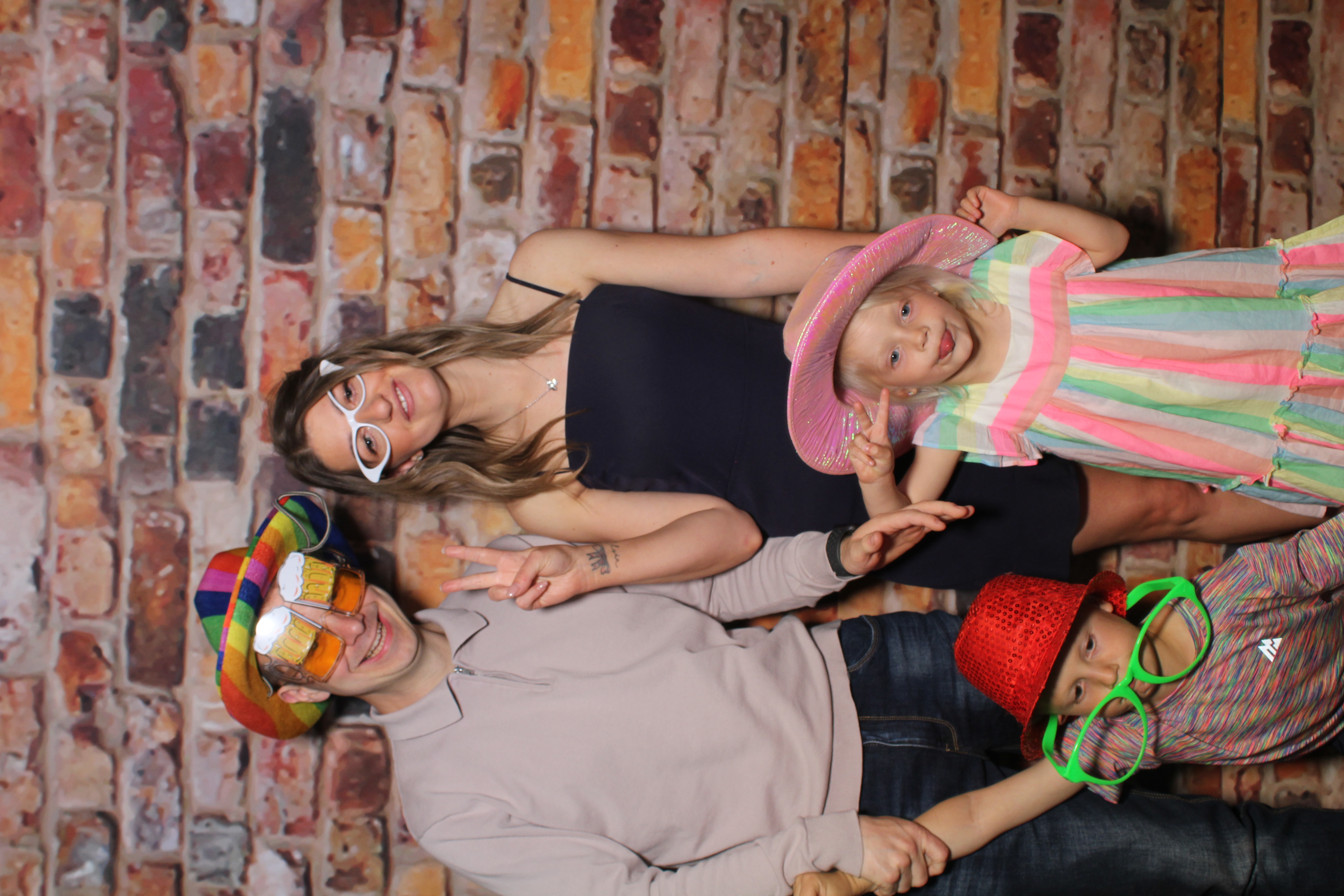 Ryan & Elizabeth's Wedding | View more photos from the event at gallery.boothtube.co.uk/u/BoothtubeLtd/Ryan-Elizabeths-Wedding