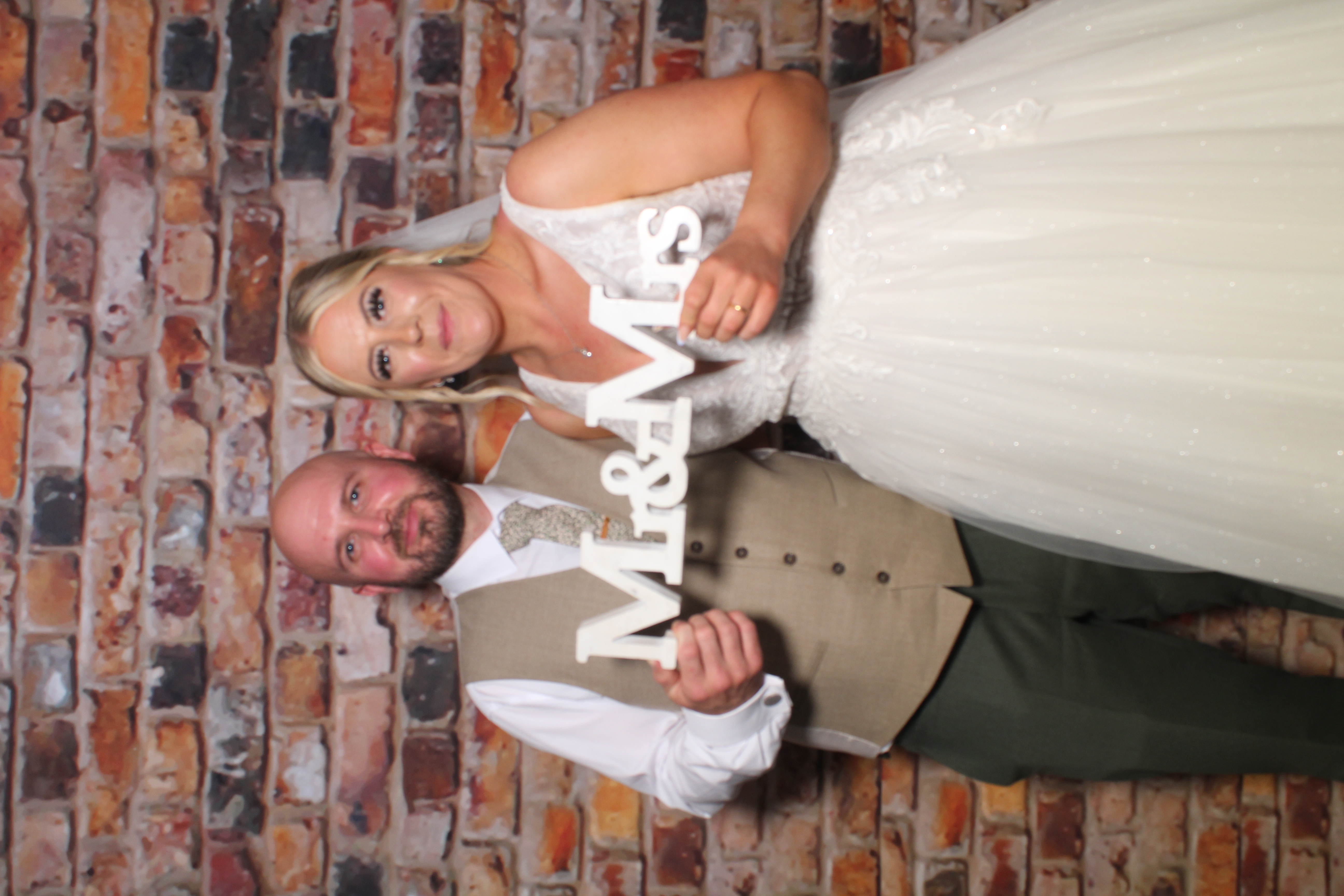 Lisa & Andrew's Wedding | View more photos from the event at gallery.boothtube.co.uk/u/BoothtubeLtd/Lisa-Andrews-Wedding