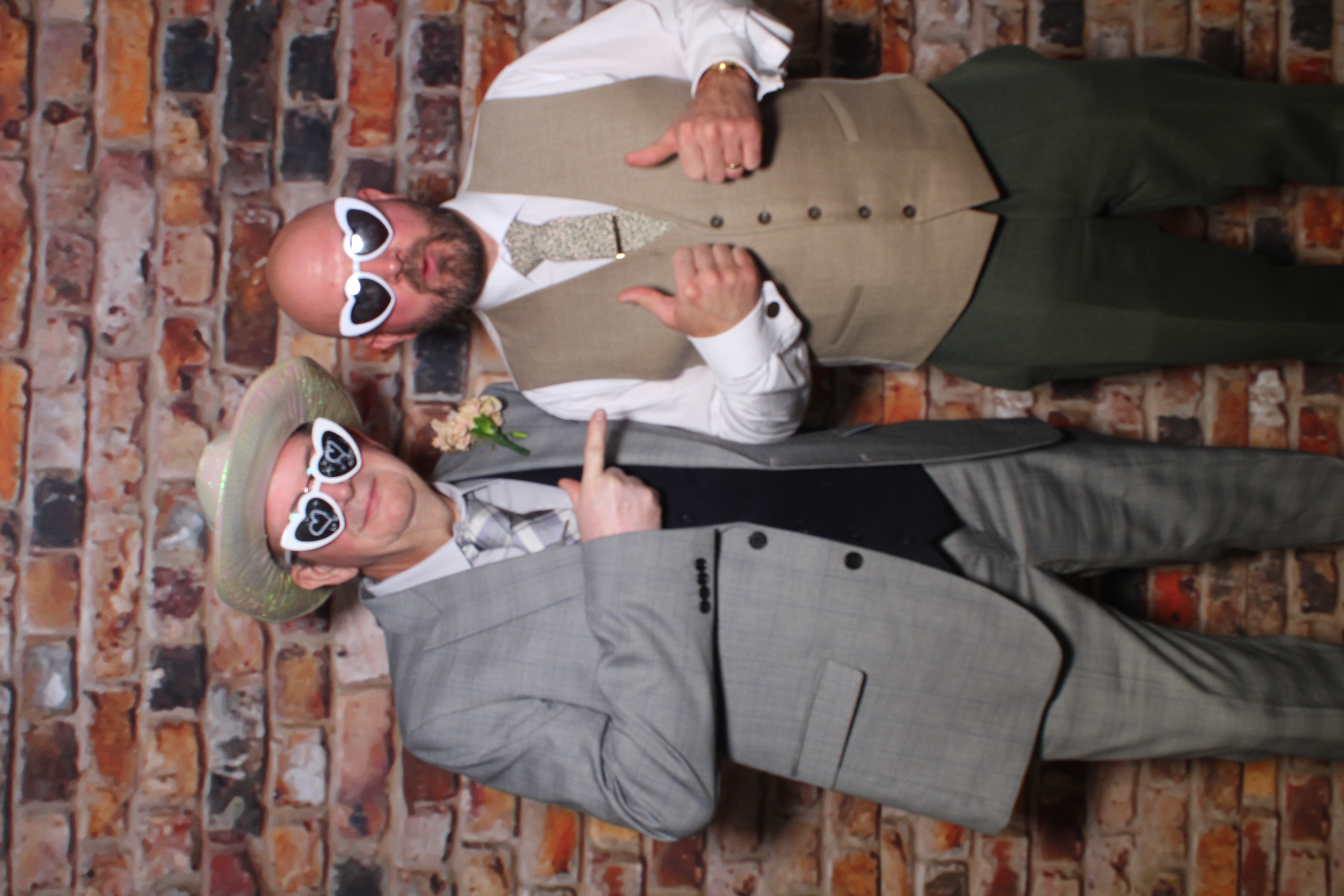 Lisa & Andrew's Wedding | View more photos from the event at gallery.boothtube.co.uk/u/BoothtubeLtd/Lisa-Andrews-Wedding