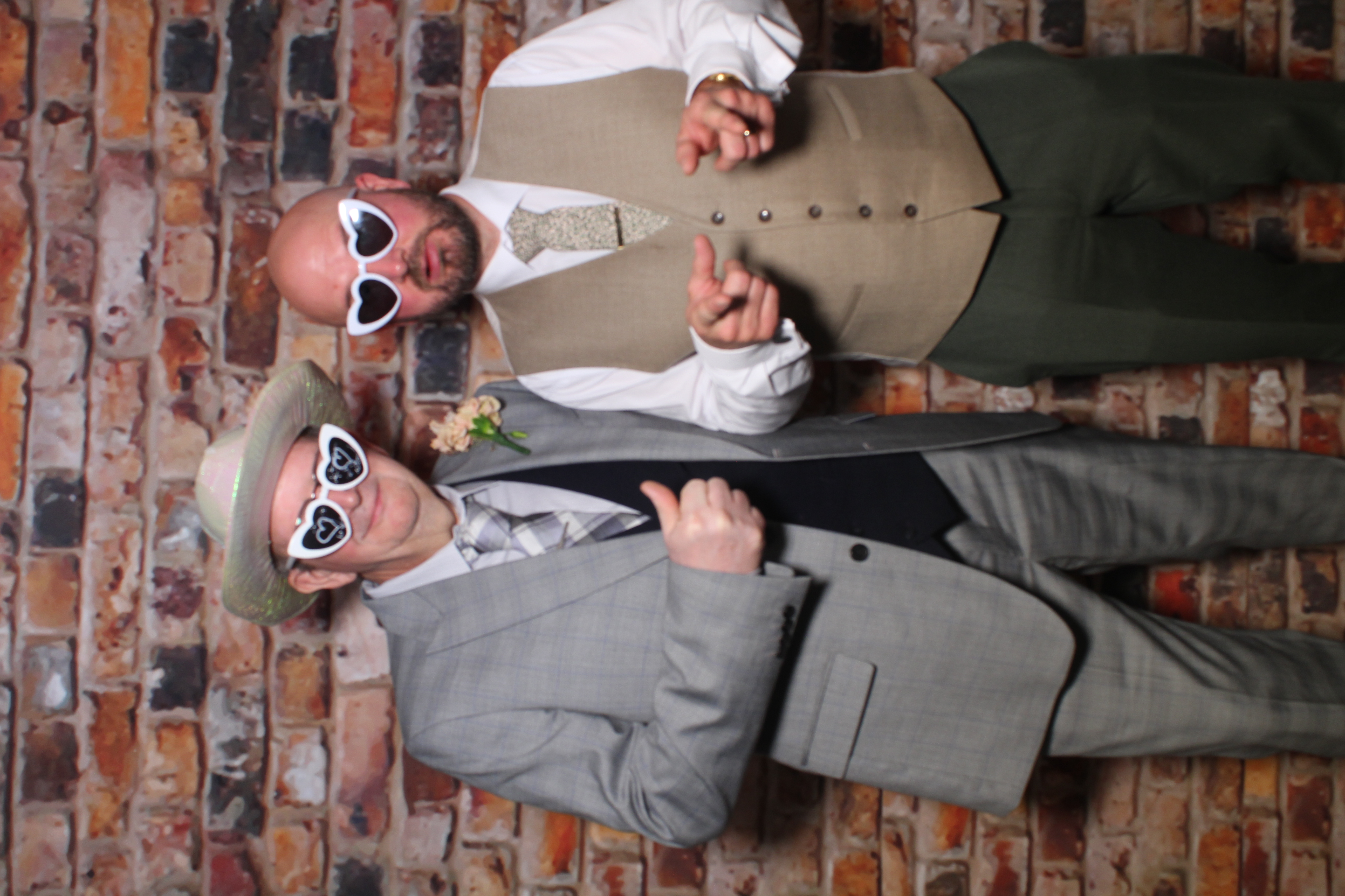 Lisa & Andrew's Wedding | View more photos from the event at gallery.boothtube.co.uk/u/BoothtubeLtd/Lisa-Andrews-Wedding