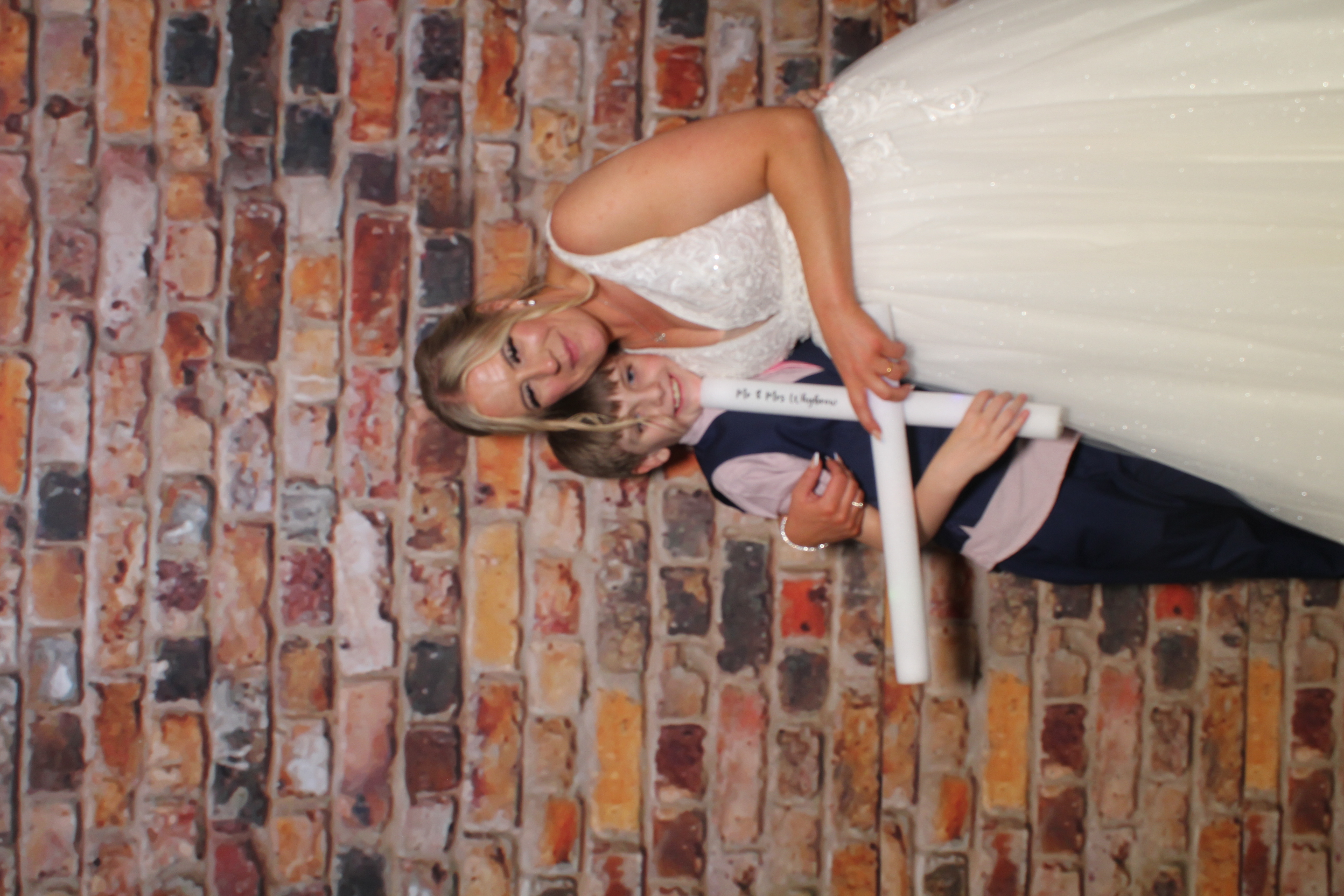 Lisa & Andrew's Wedding | View more photos from the event at gallery.boothtube.co.uk/u/BoothtubeLtd/Lisa-Andrews-Wedding