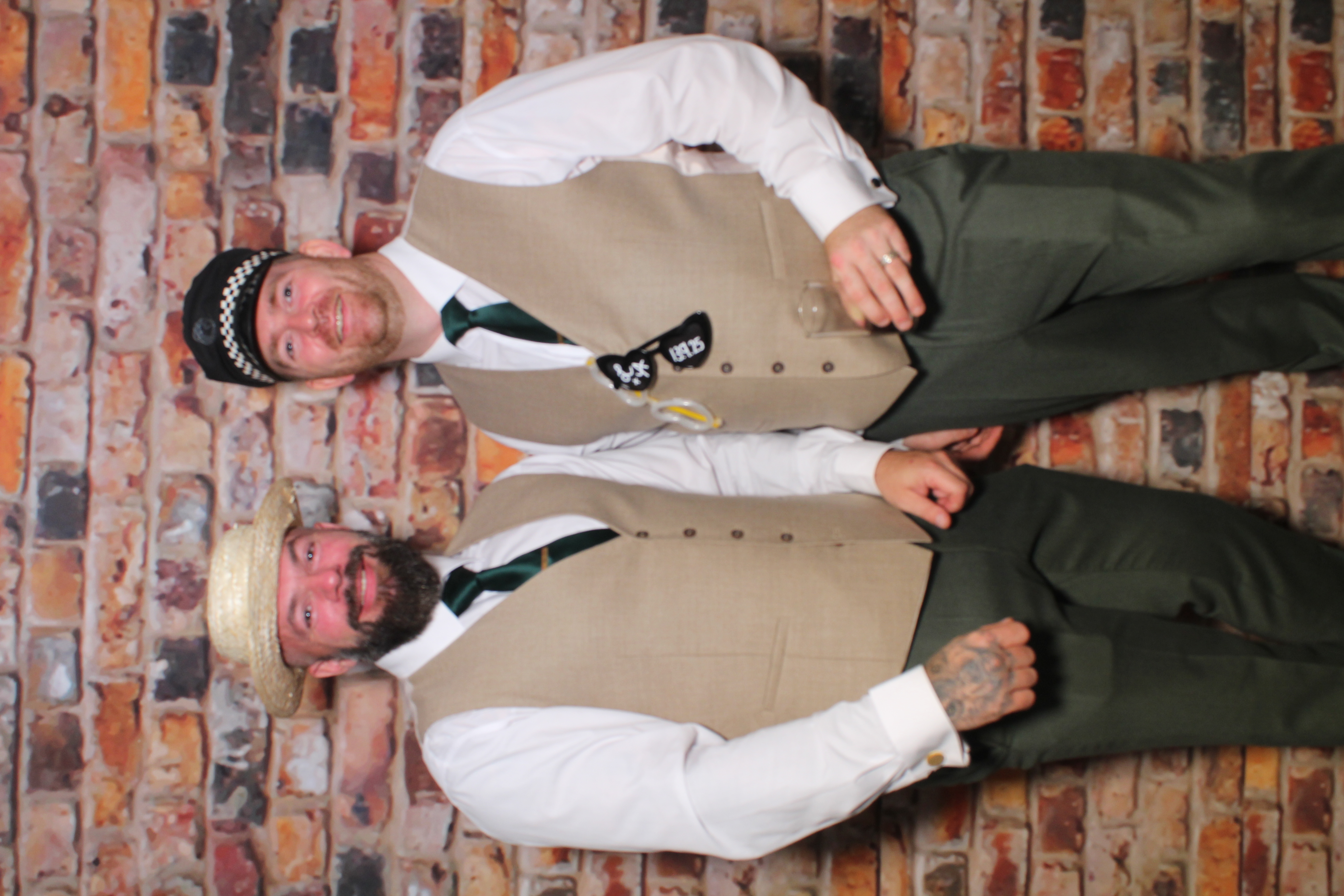 Lisa & Andrew's Wedding | View more photos from the event at gallery.boothtube.co.uk/u/BoothtubeLtd/Lisa-Andrews-Wedding