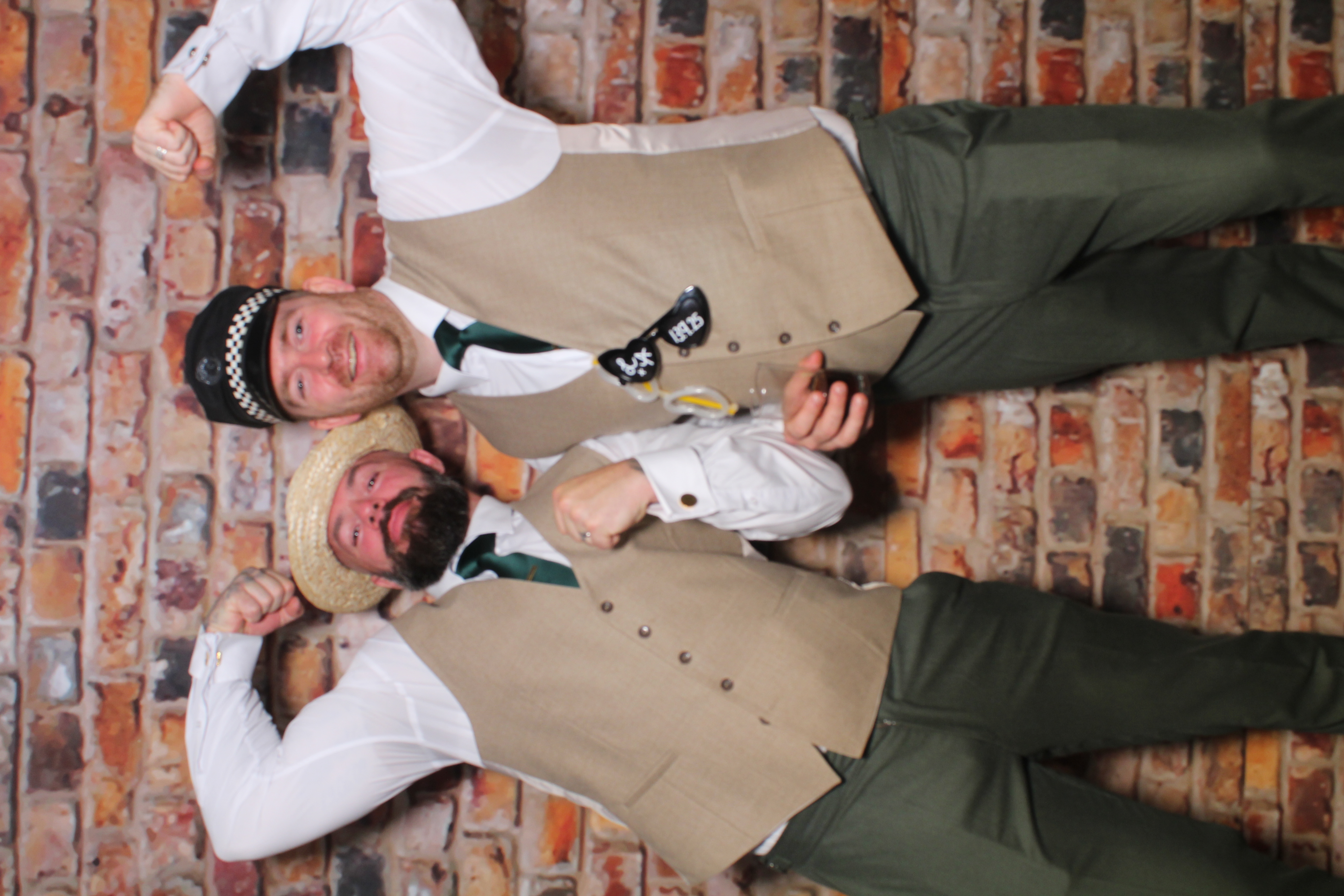 Lisa & Andrew's Wedding | View more photos from the event at gallery.boothtube.co.uk/u/BoothtubeLtd/Lisa-Andrews-Wedding