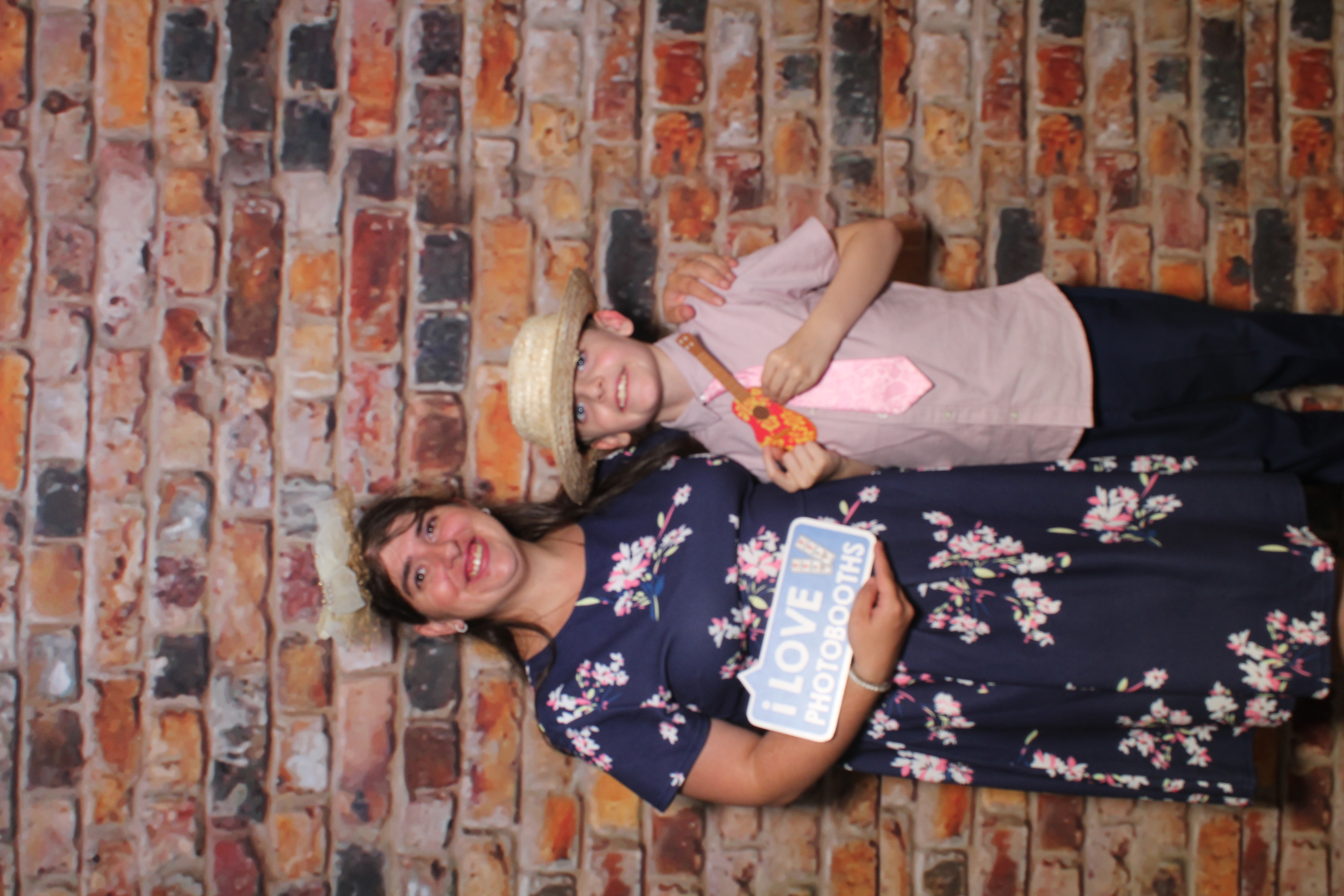 Lisa & Andrew's Wedding | View more photos from the event at gallery.boothtube.co.uk/u/BoothtubeLtd/Lisa-Andrews-Wedding