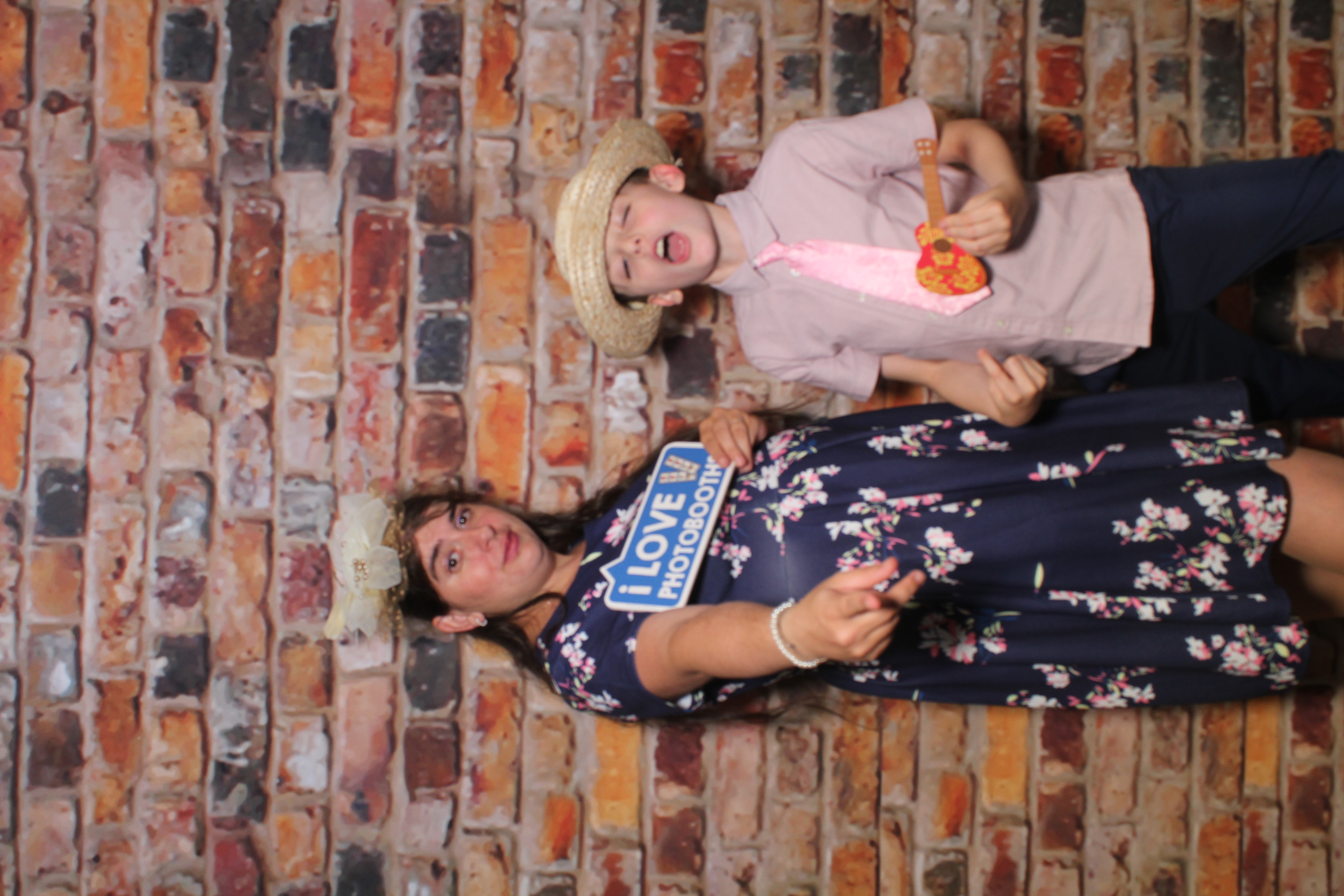 Lisa & Andrew's Wedding | View more photos from the event at gallery.boothtube.co.uk/u/BoothtubeLtd/Lisa-Andrews-Wedding