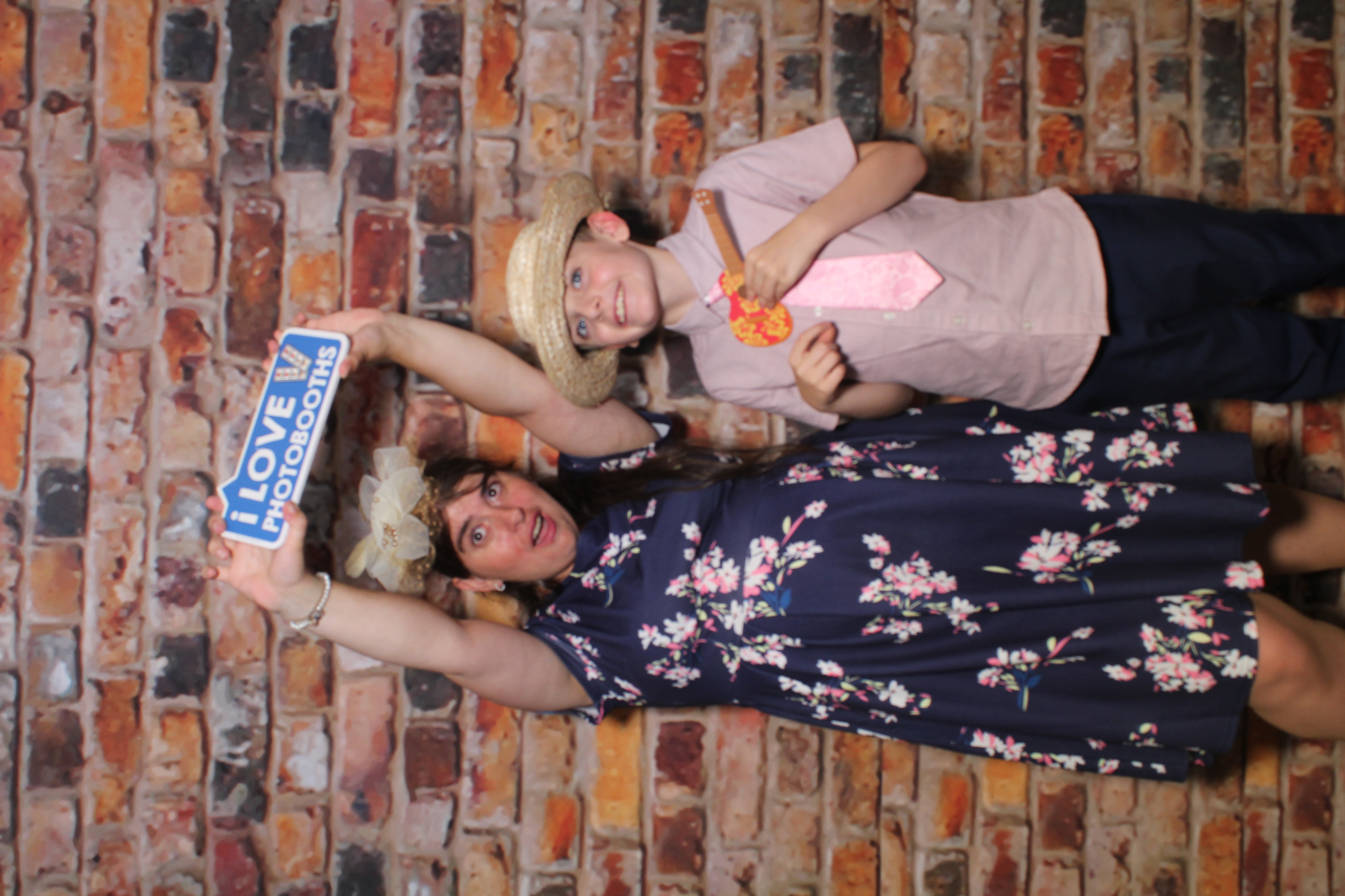 Lisa & Andrew's Wedding | View more photos from the event at gallery.boothtube.co.uk/u/BoothtubeLtd/Lisa-Andrews-Wedding