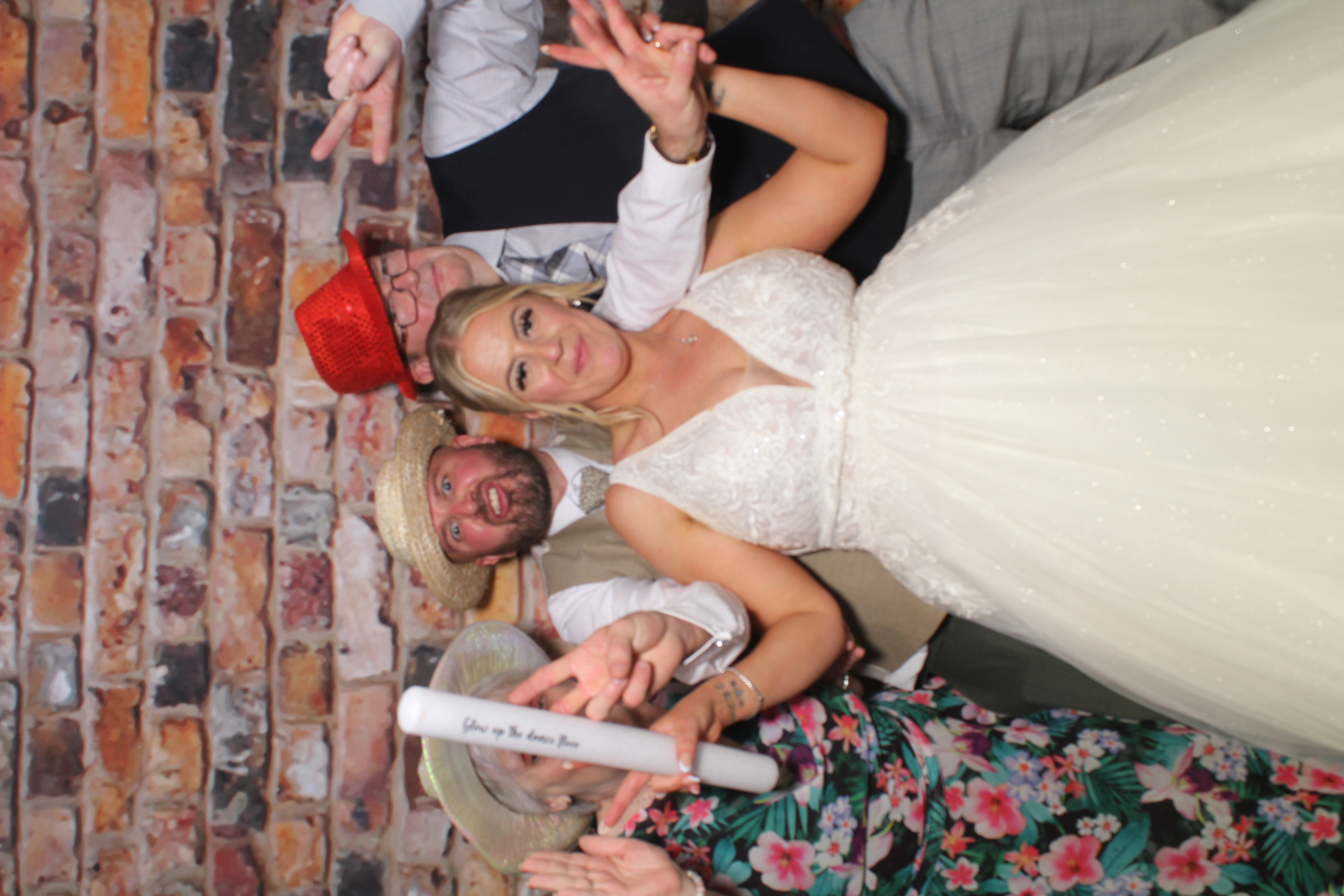 Lisa & Andrew's Wedding | View more photos from the event at gallery.boothtube.co.uk/u/BoothtubeLtd/Lisa-Andrews-Wedding