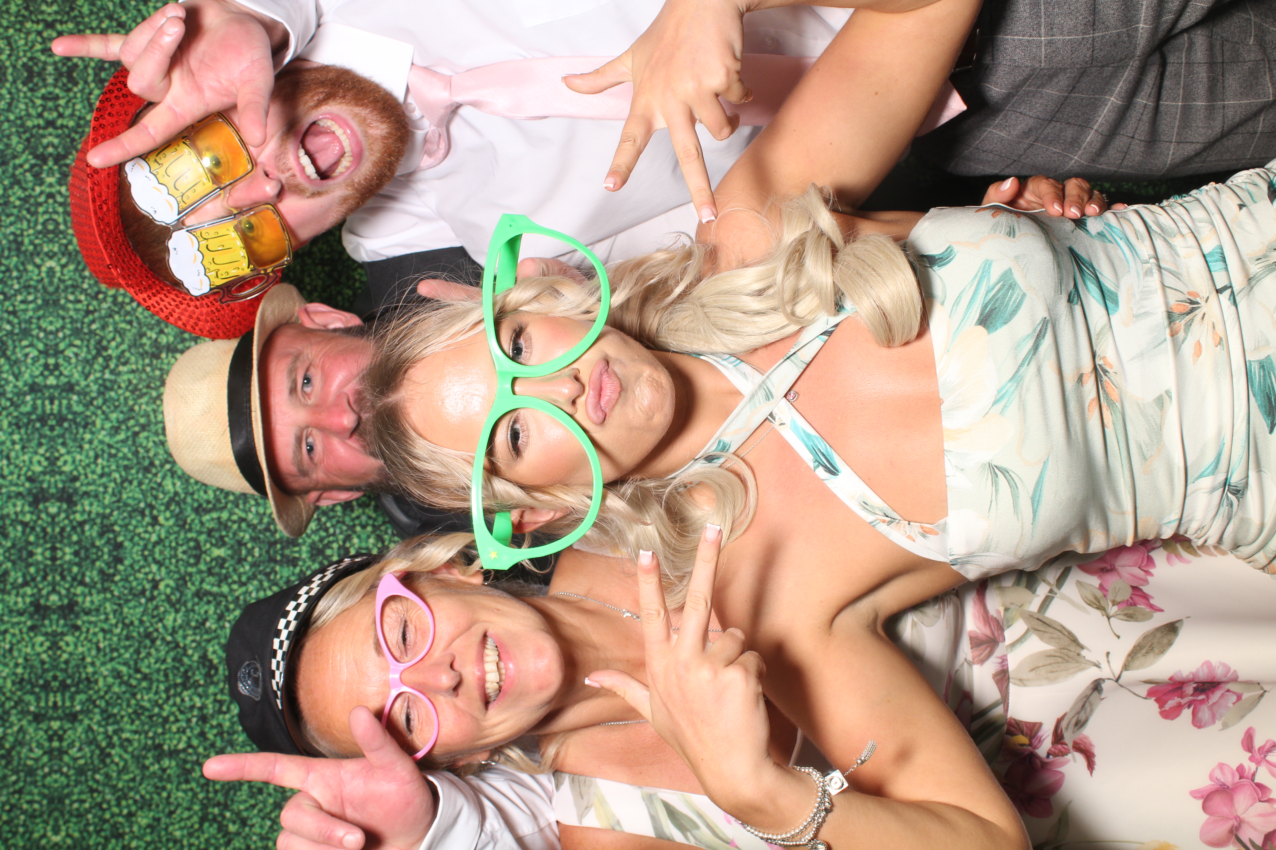 Sarah & Chris's Wedding | View more photos from the event at gallery.boothtube.co.uk/u/BoothtubeLtd/Sarah-Chriss-Wedding