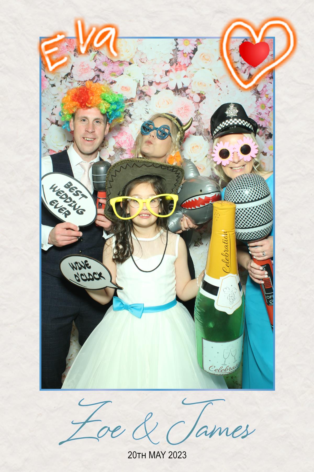 Zoe and James | View more photos from the event at gallery.brightboxevents.co.uk/u/BrightBoxEvents/Zoe-and-James