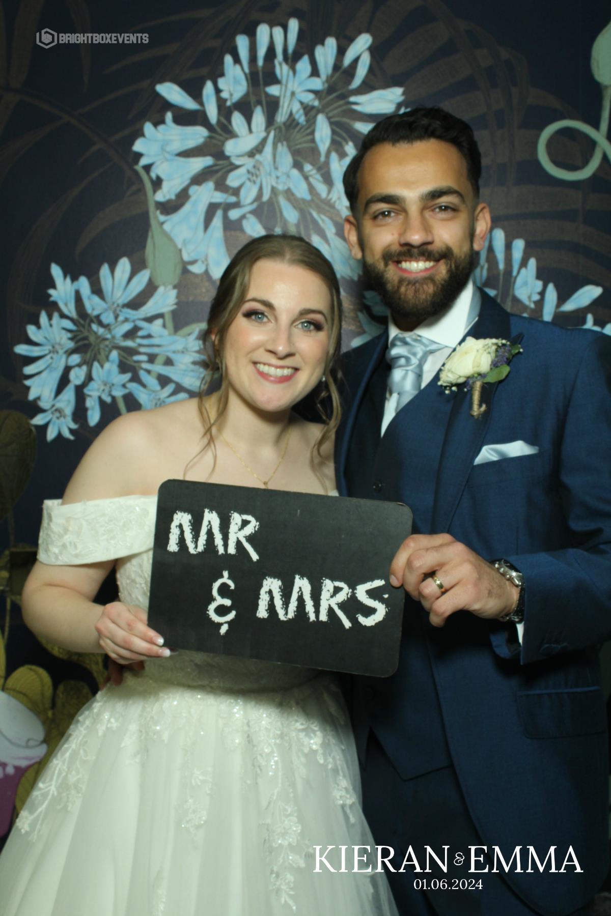 Keiran & Emma | View more photos from the event at gallery.brightboxevents.co.uk/u/BrightBoxEvents/Keiran-Emma