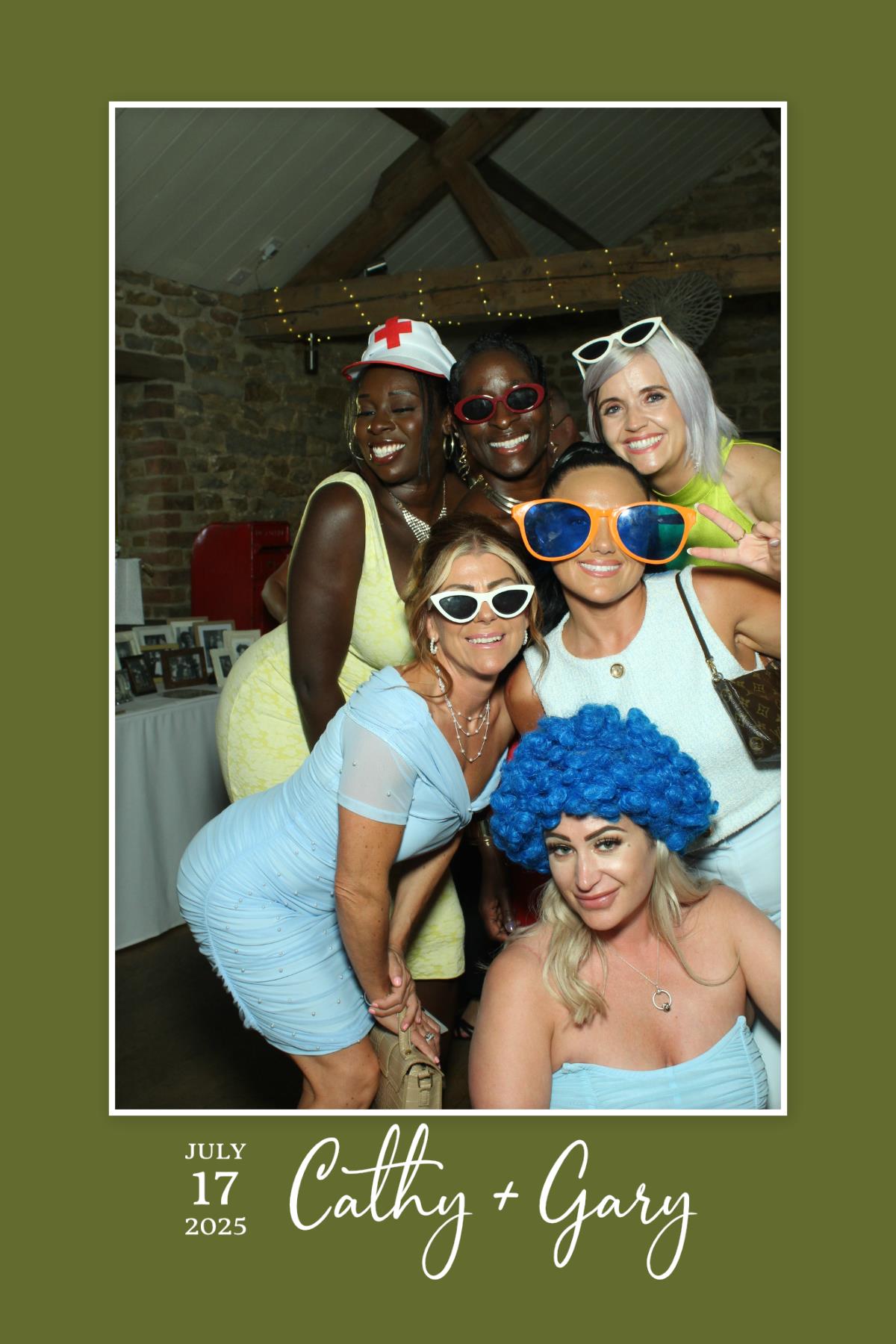 Cathy & Gary | View more photos from the event at gallery.brightboxevents.co.uk/u/BrightBoxEvents/Cathy-Gary