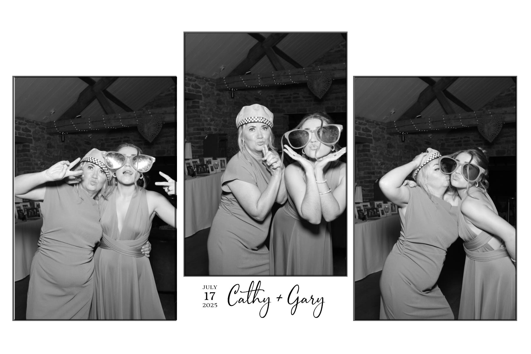 Cathy & Gary | View more photos from the event at gallery.brightboxevents.co.uk/u/BrightBoxEvents/Cathy-Gary
