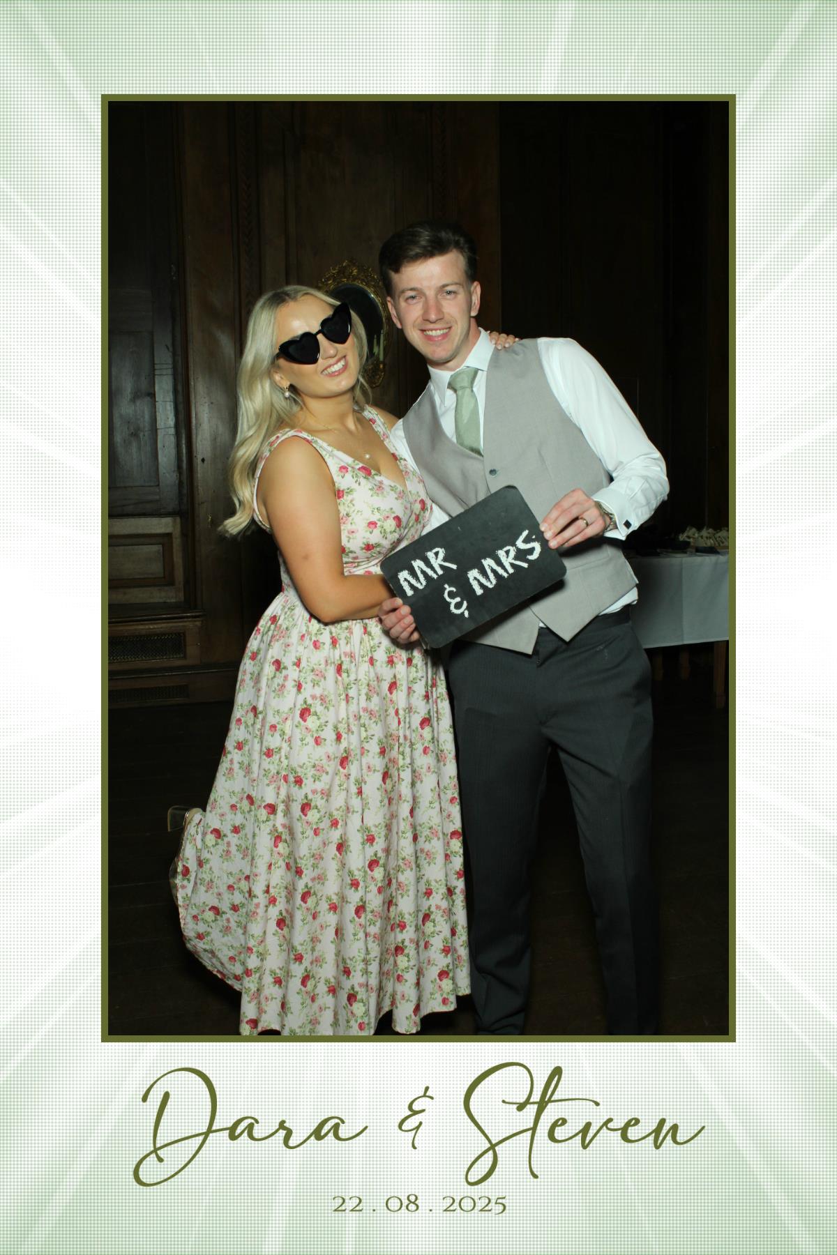 Dara & Steven | View more photos from the event at gallery.brightboxevents.co.uk/u/BrightBoxEvents/Dara-Steven